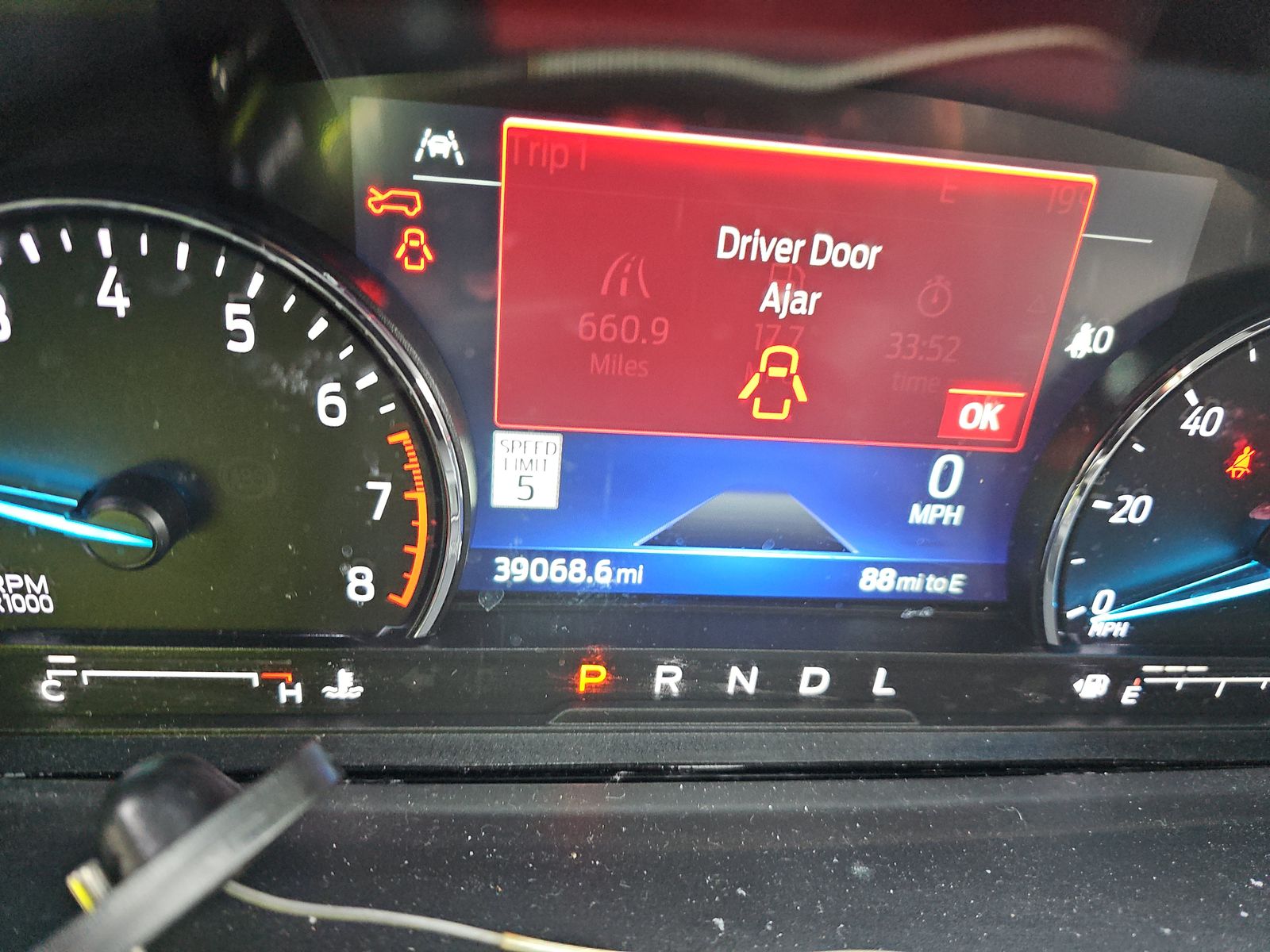 2022 Ford Explorer XLT AWD