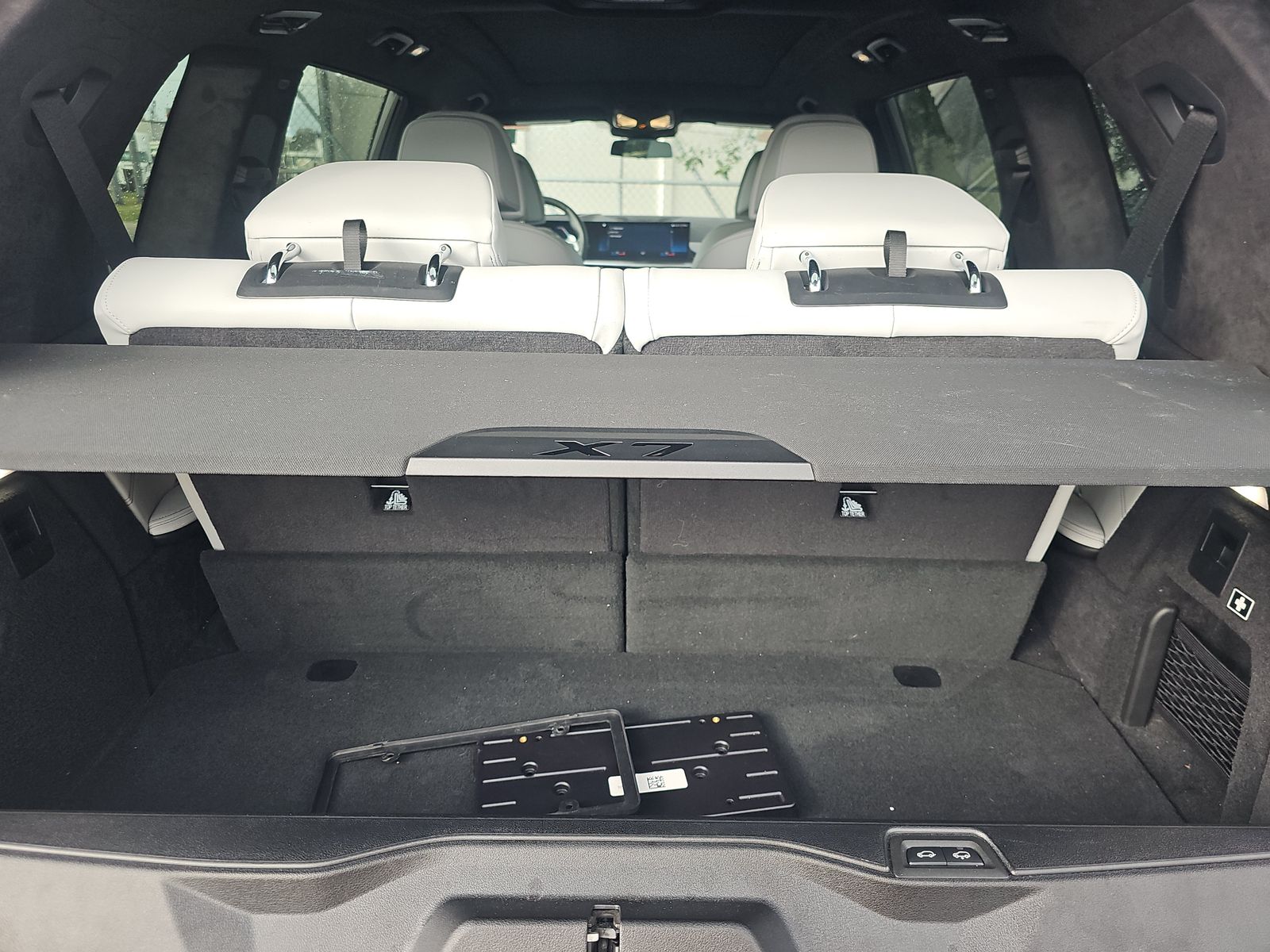 2023 BMW X7 xDrive40i AWD