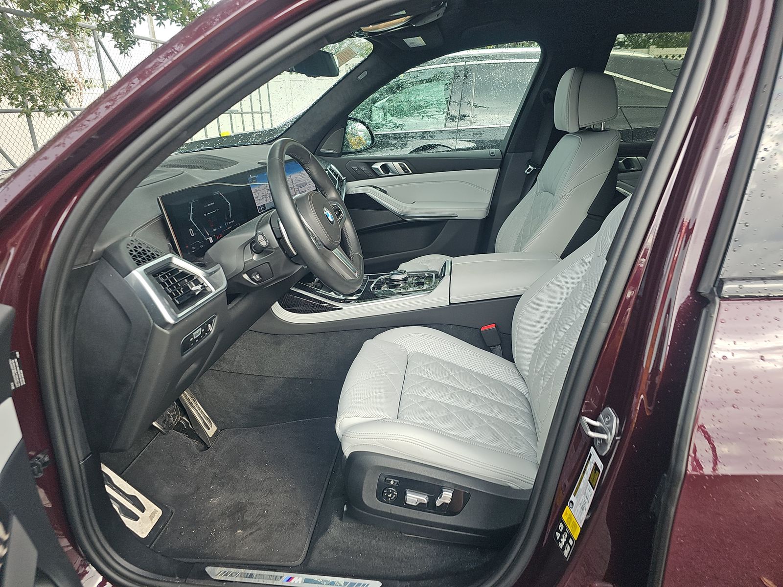 2023 BMW X7 xDrive40i AWD