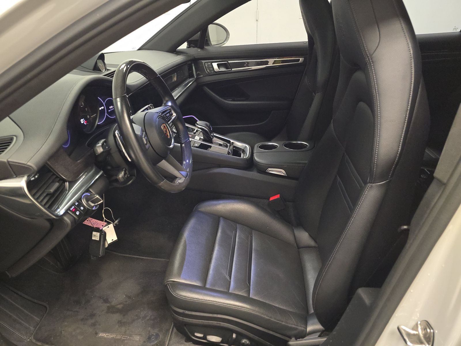 2023 Porsche Panamera Platinum Edition RWD