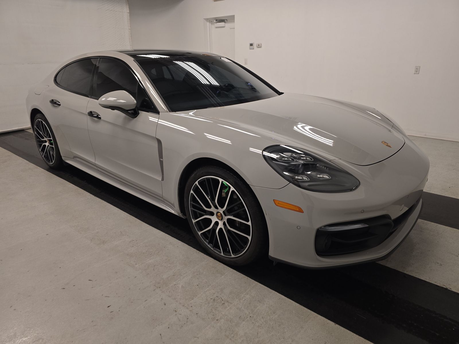 2023 Porsche Panamera Platinum Edition RWD