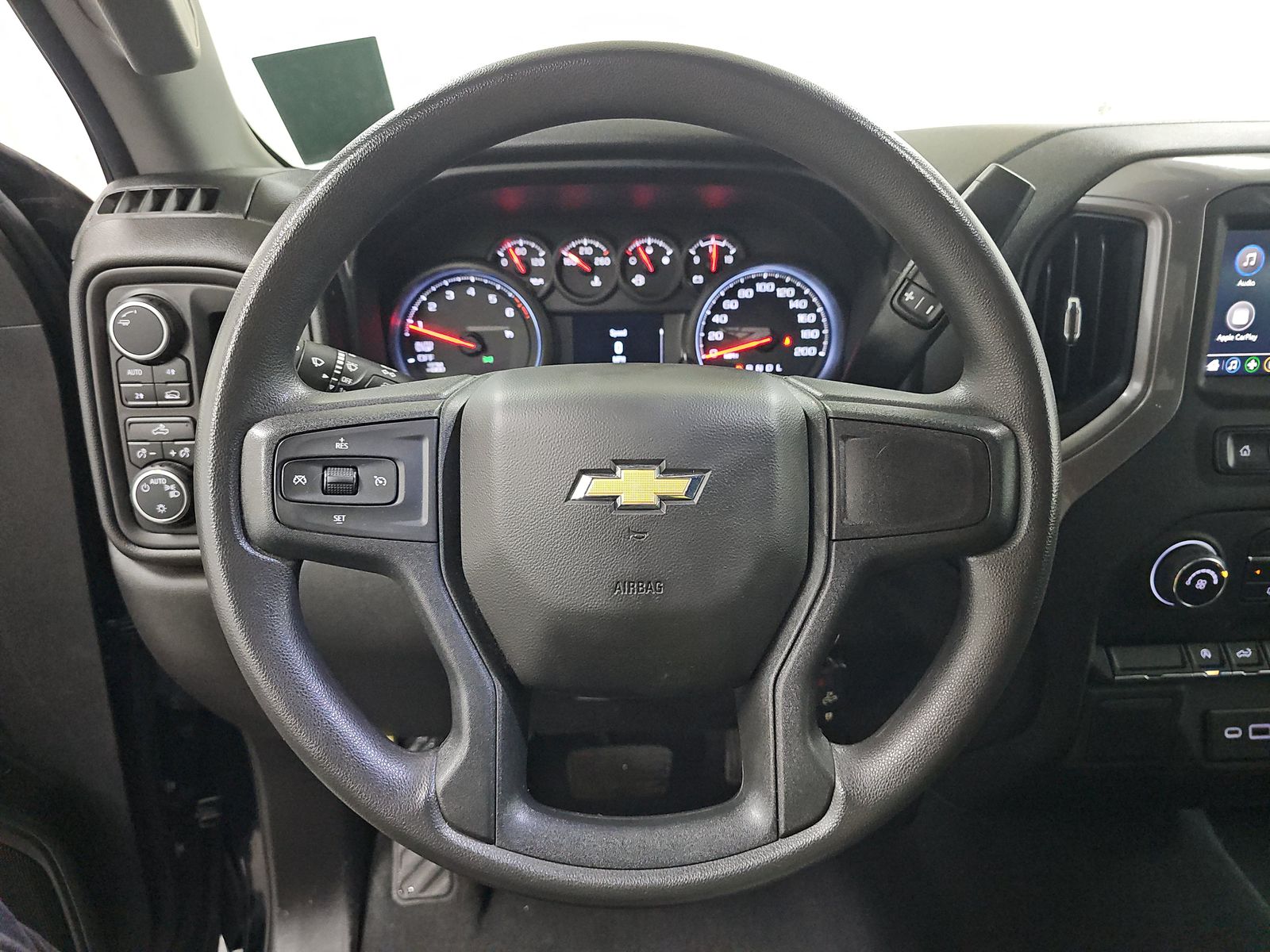 2022 Chevrolet Silverado 1500 Custom AWD