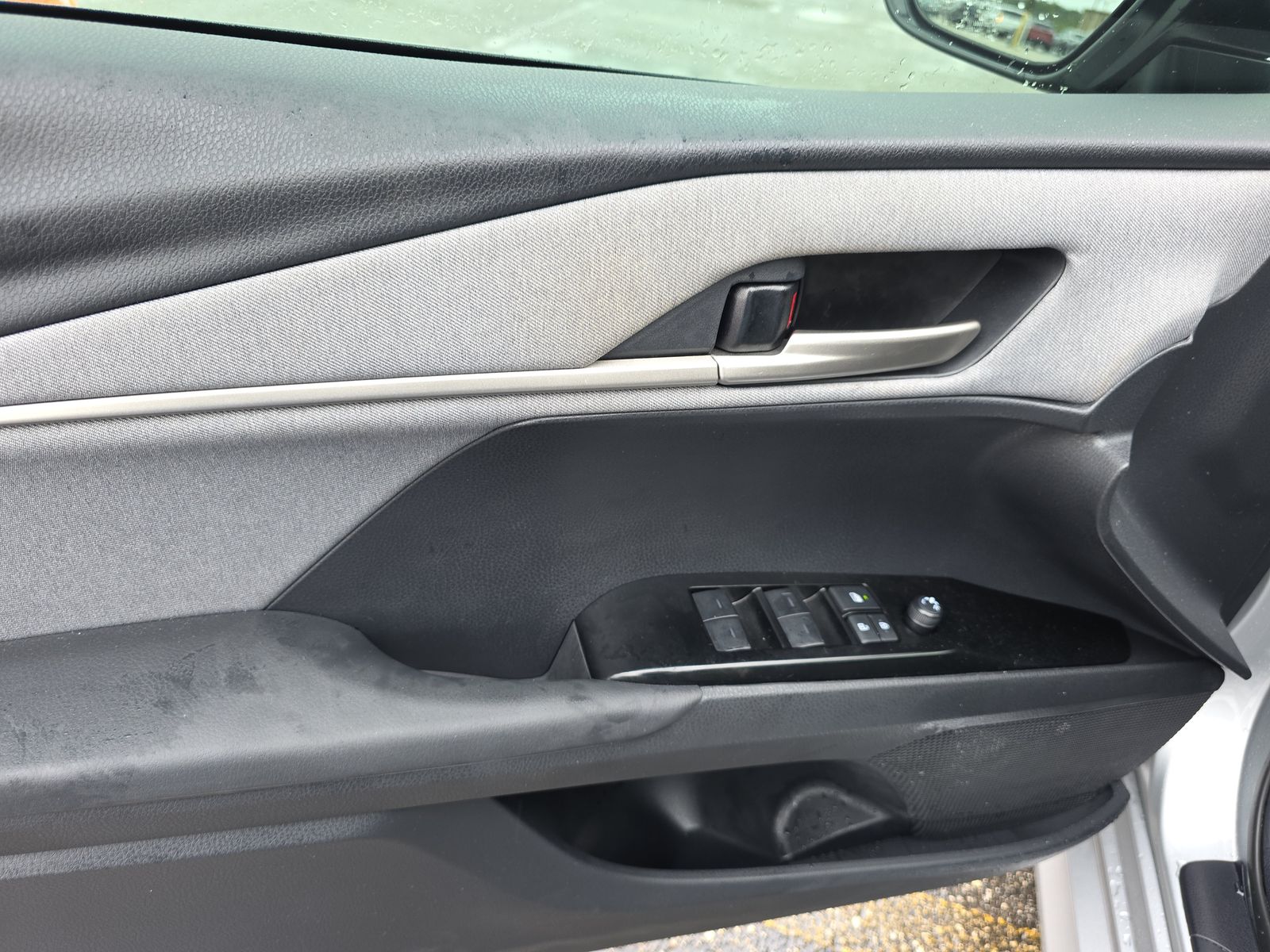 2025 Toyota Camry LE FWD