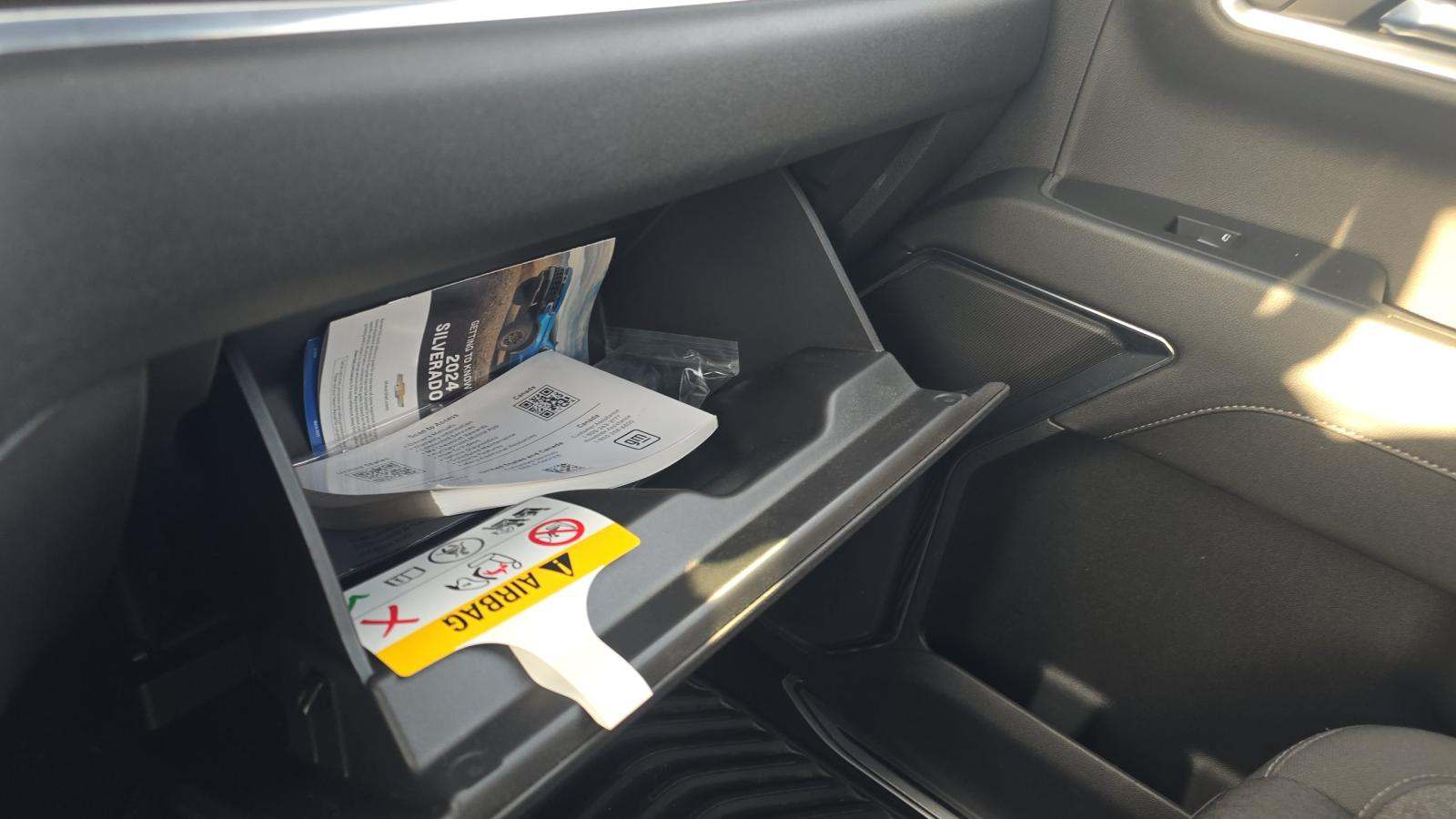 2024 Chevrolet Silverado 1500 LT AWD