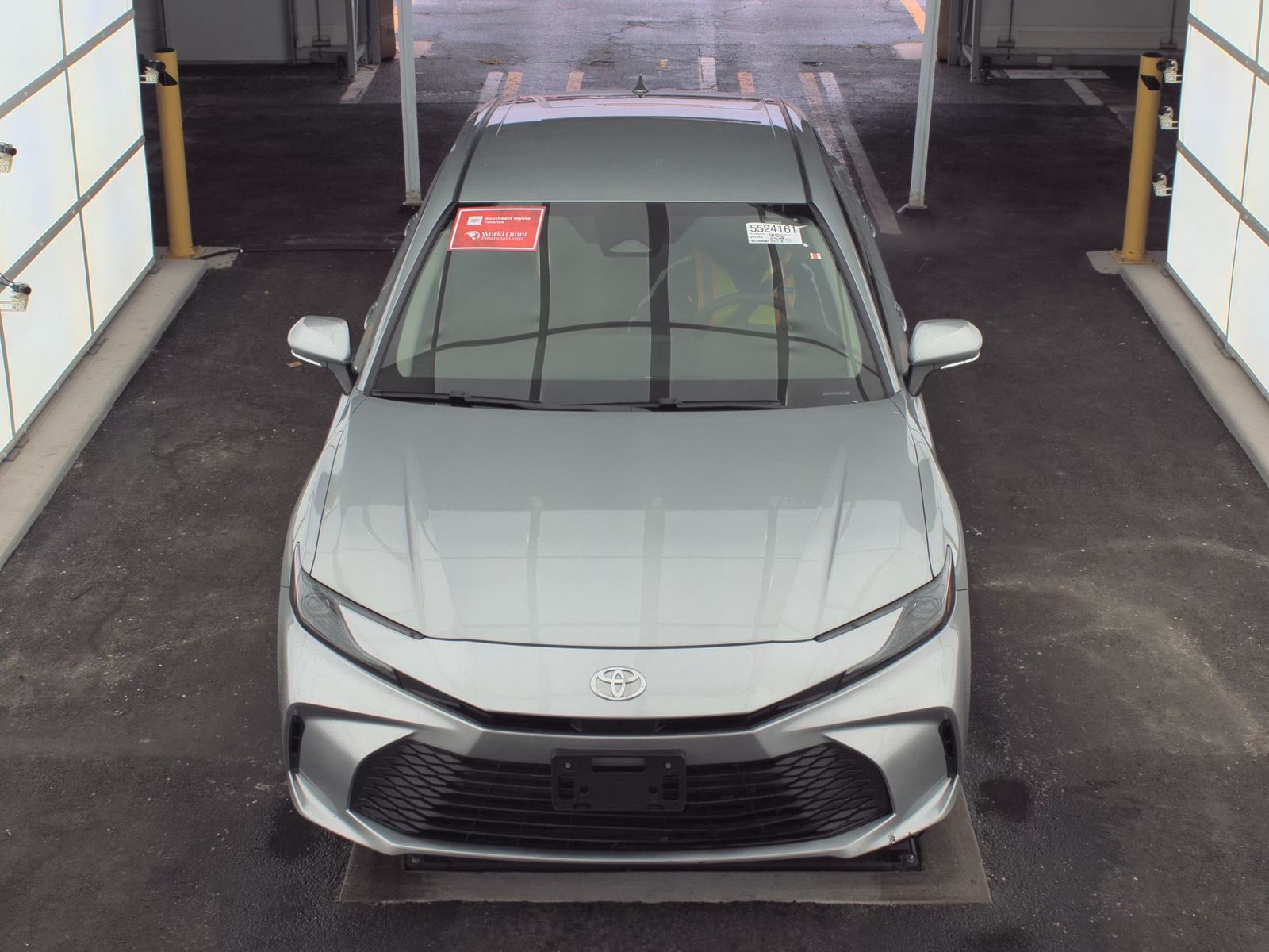 2025 Toyota Camry LE FWD