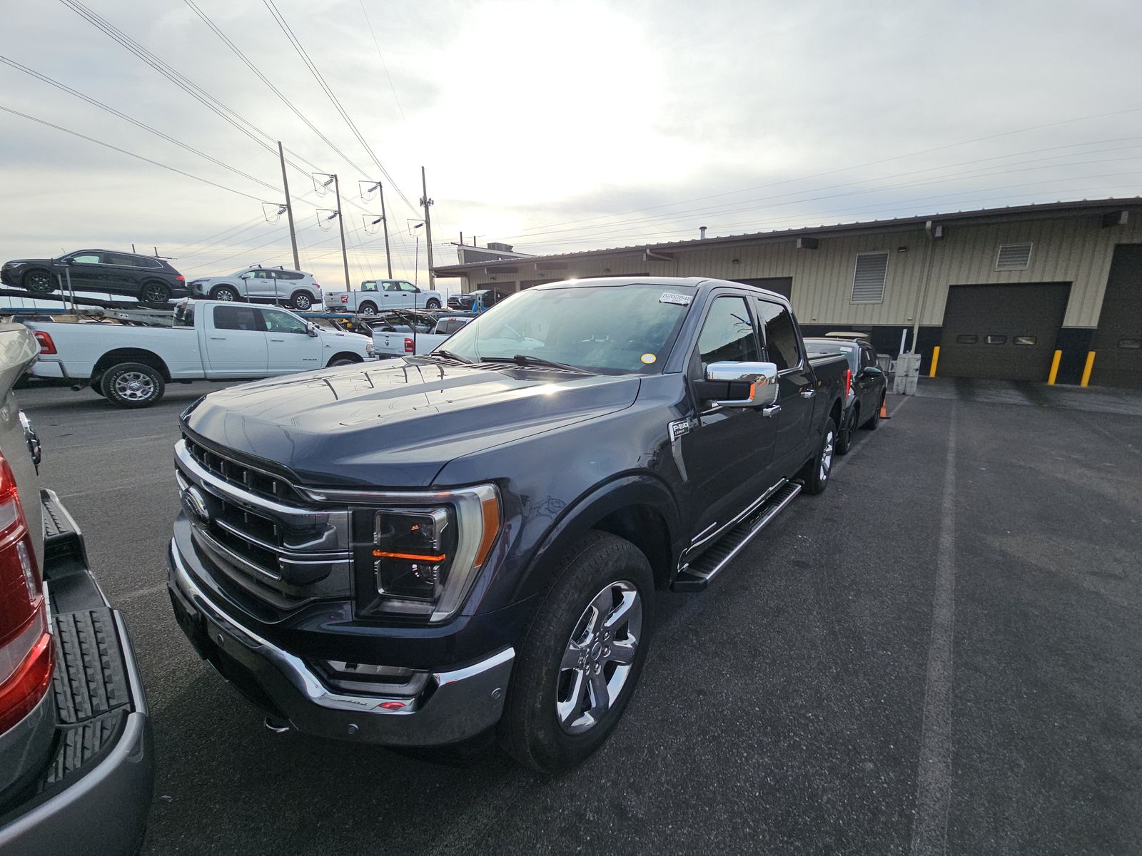 2022 Ford F-150 Lariat's photo