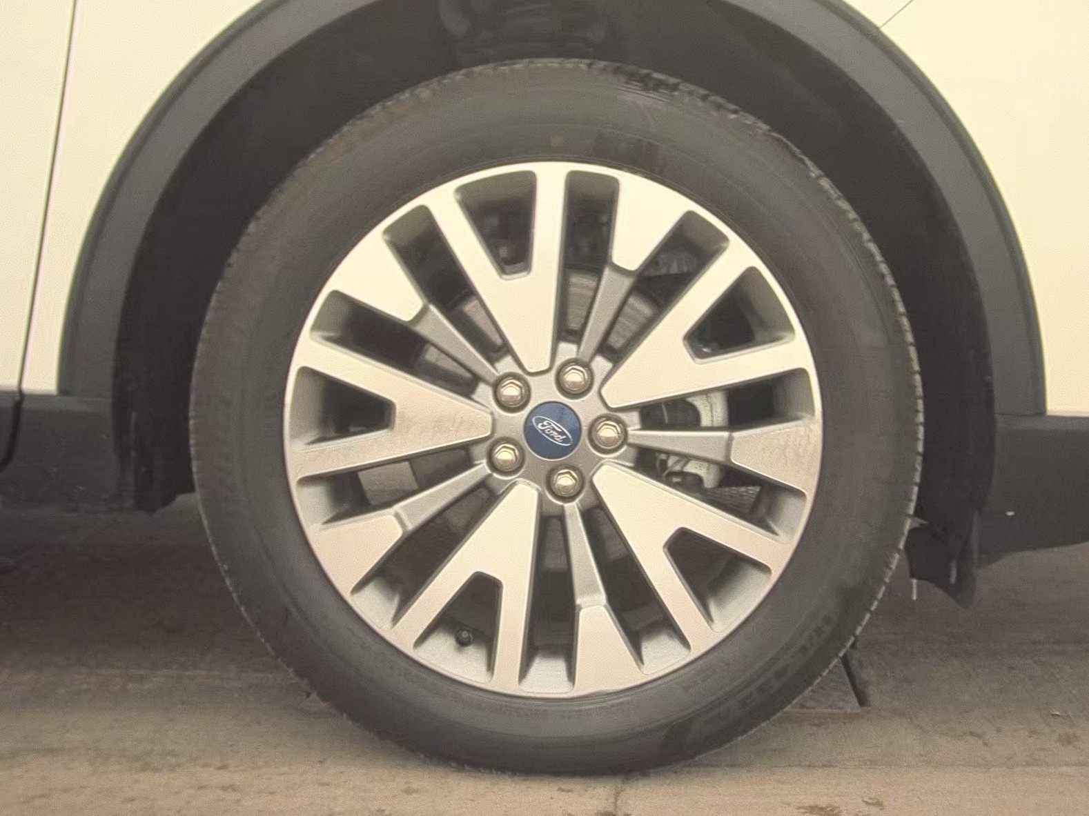 2022 Ford Escape Titanium AWD