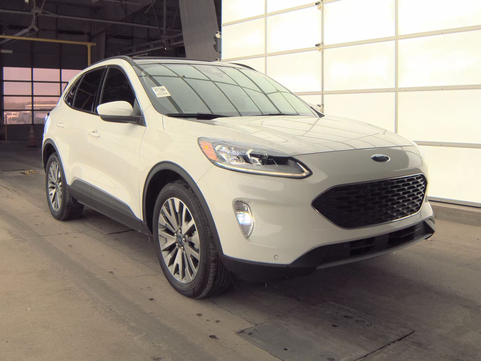 2022 Ford Escape Titanium AWD