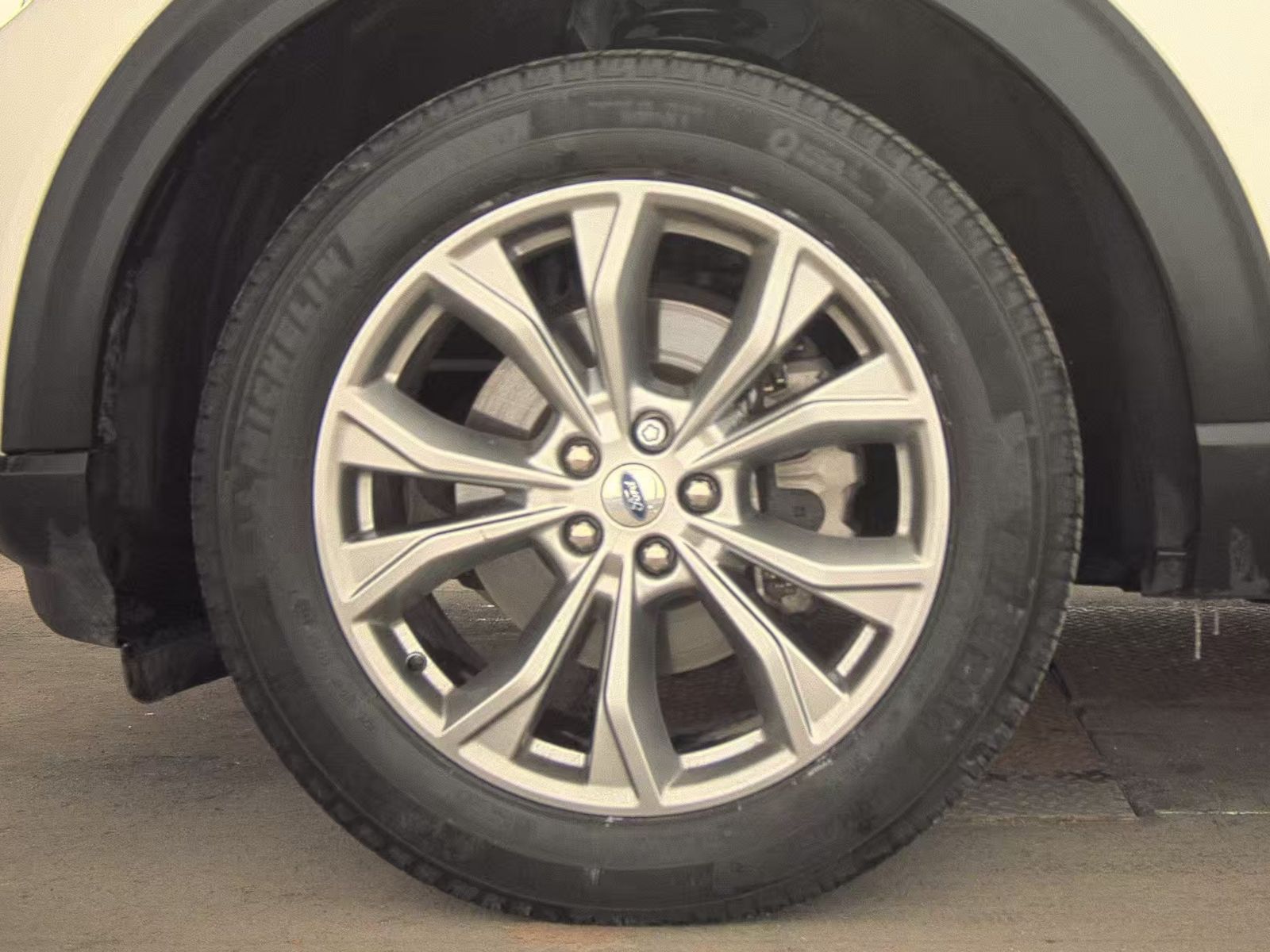 2022 Ford Explorer XLT AWD