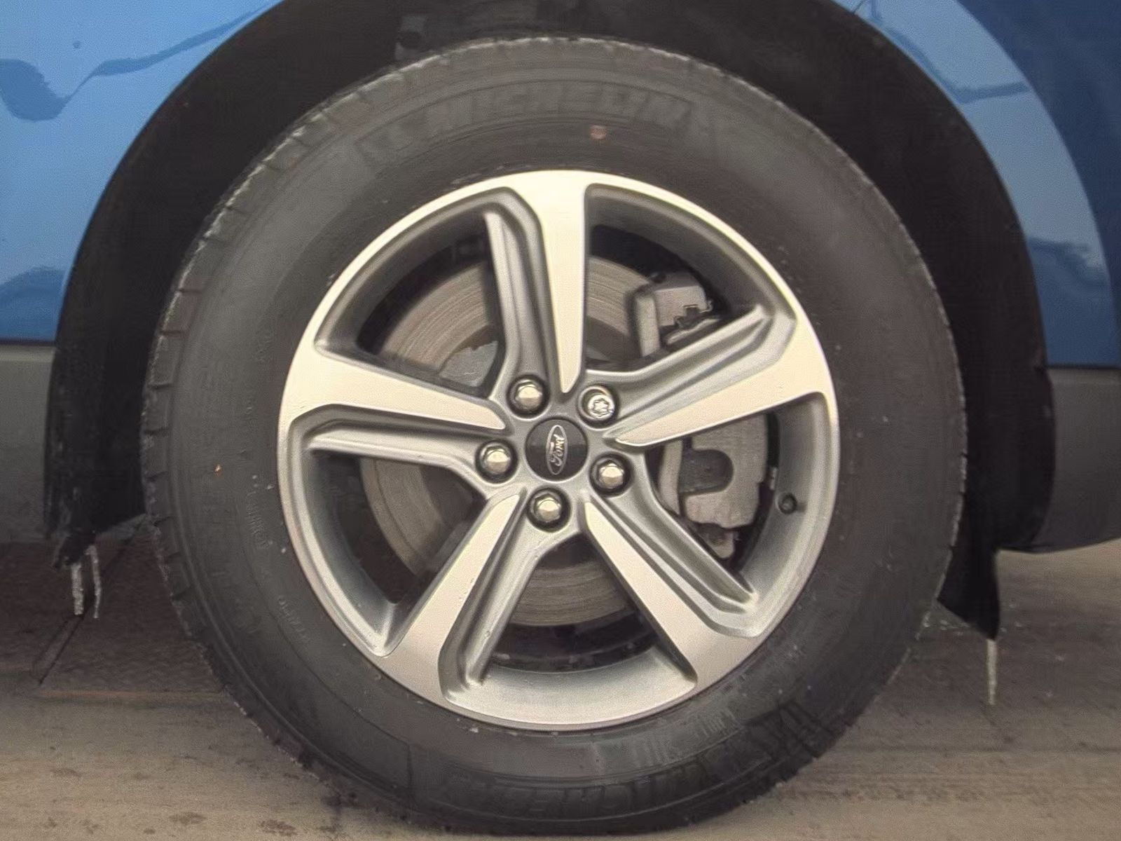 2023 Ford Edge SEL AWD