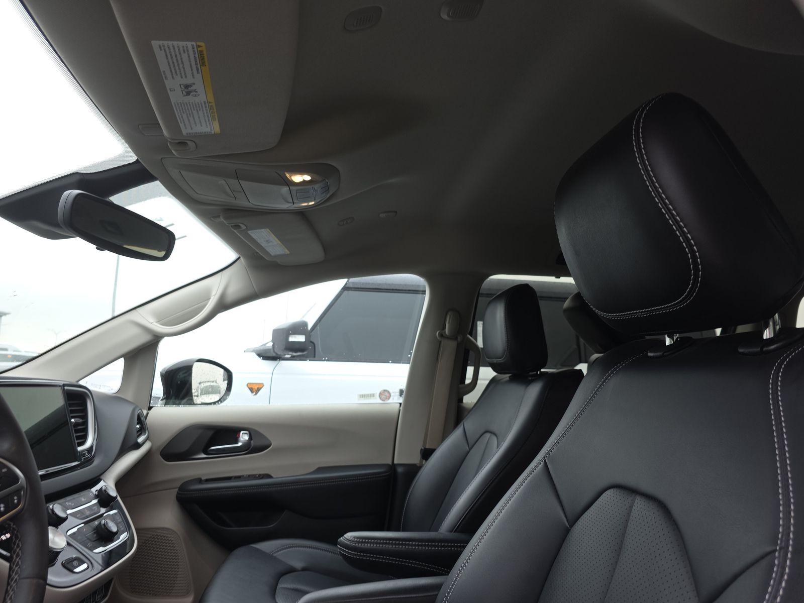 2024 Chrysler Pacifica Touring L FWD