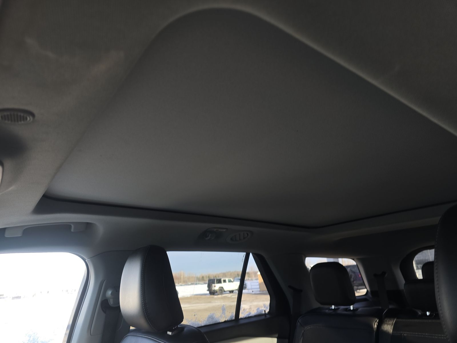 2023 Ford Explorer XLT AWD