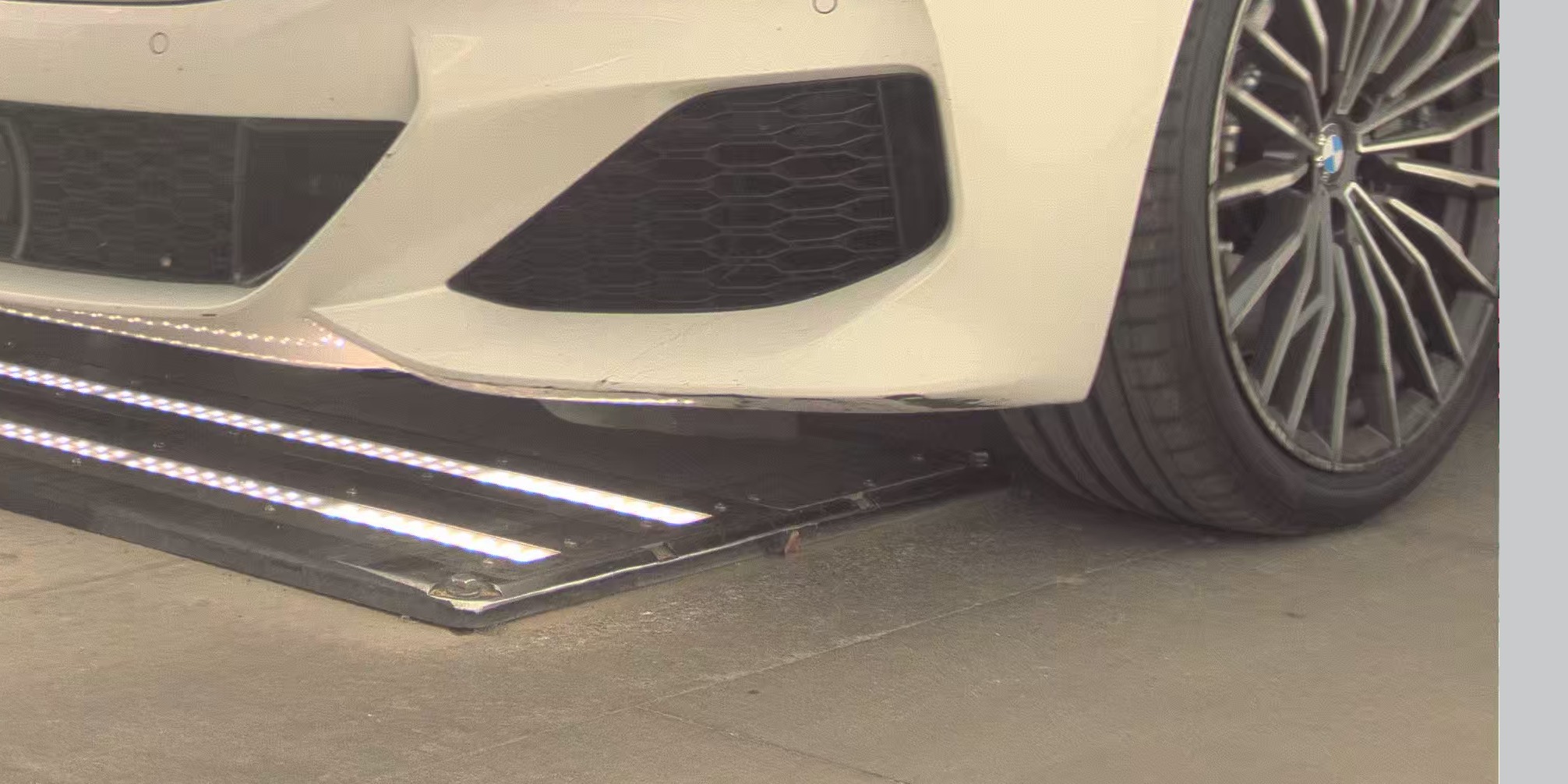 2022 BMW 8 Series 840i RWD