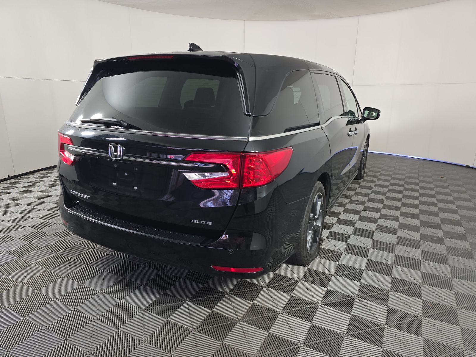 2023 Honda Odyssey Elite FWD