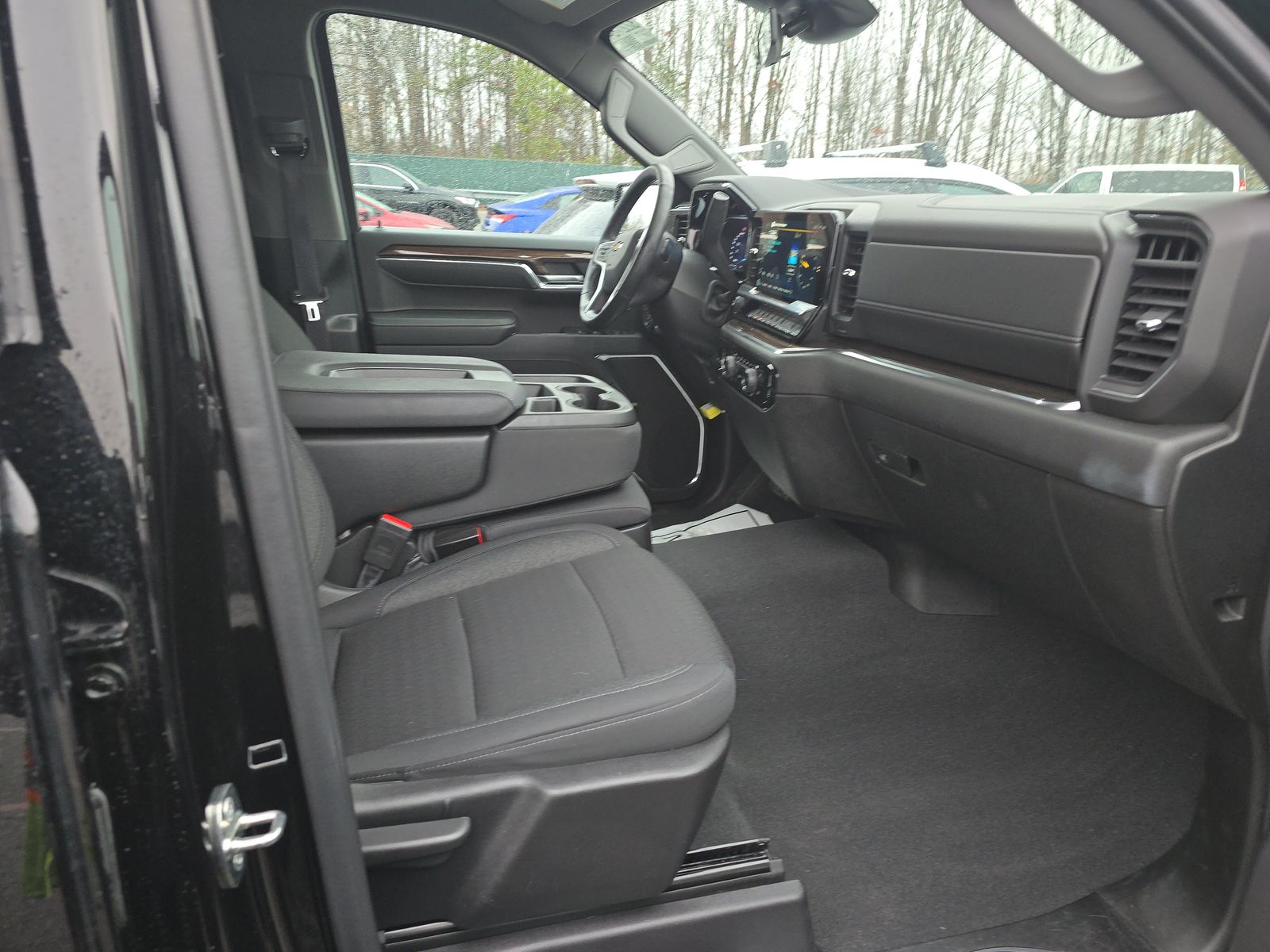 2024 Chevrolet Silverado 1500 LT AWD