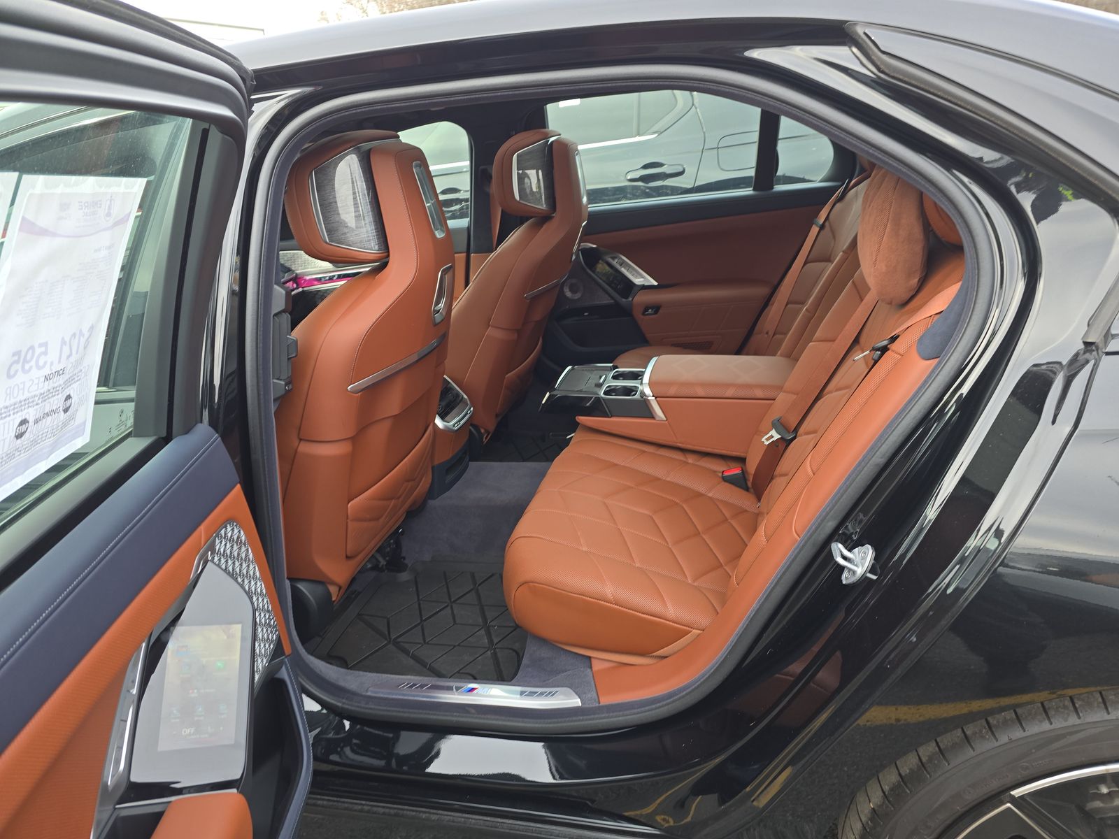 2025 BMW 7 Series 760i xDrive AWD