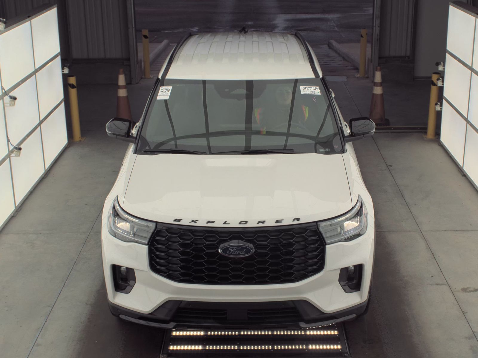 2025 Ford Explorer ST-Line AWD