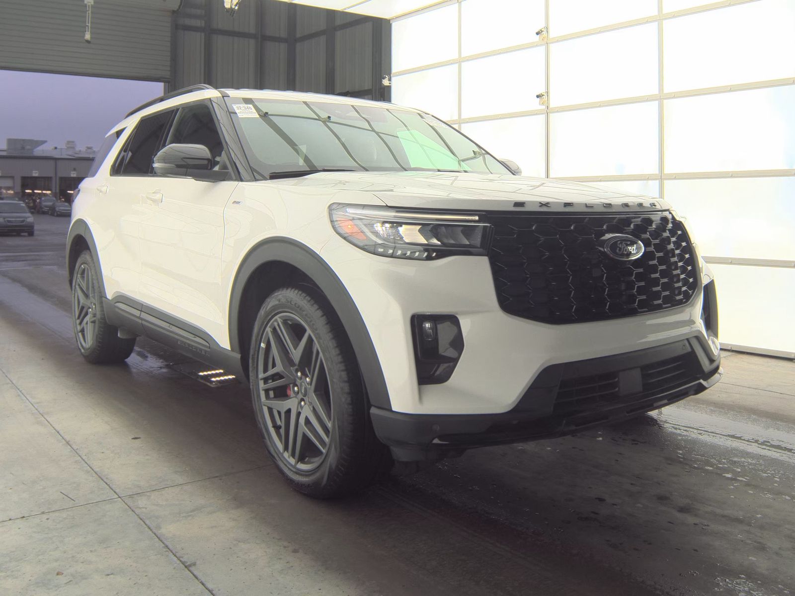 2025 Ford Explorer ST-Line AWD