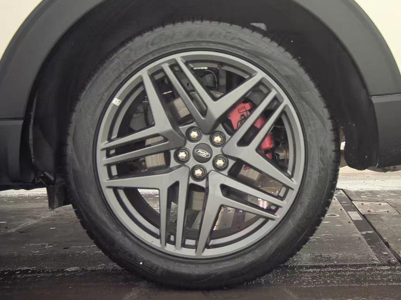 2025 Ford Explorer ST-Line AWD