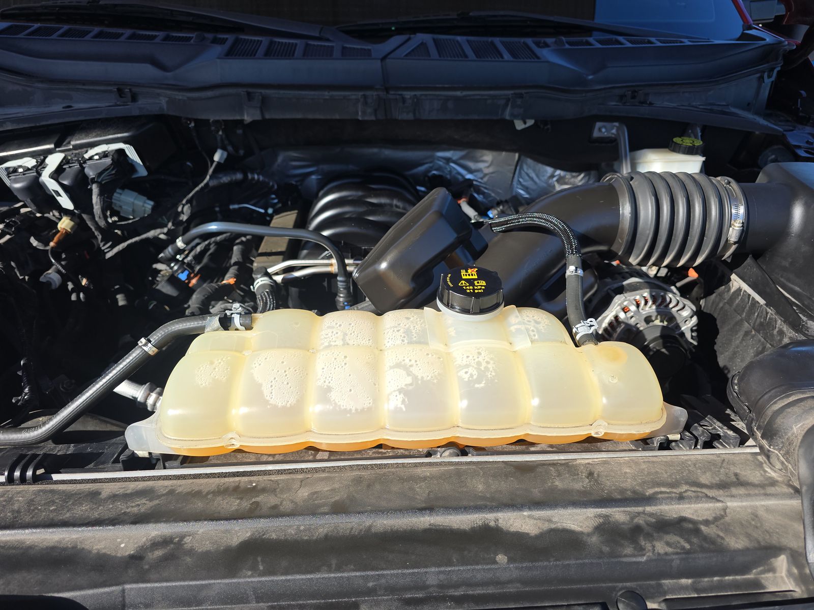 2022 Ford F-150 XLT RWD