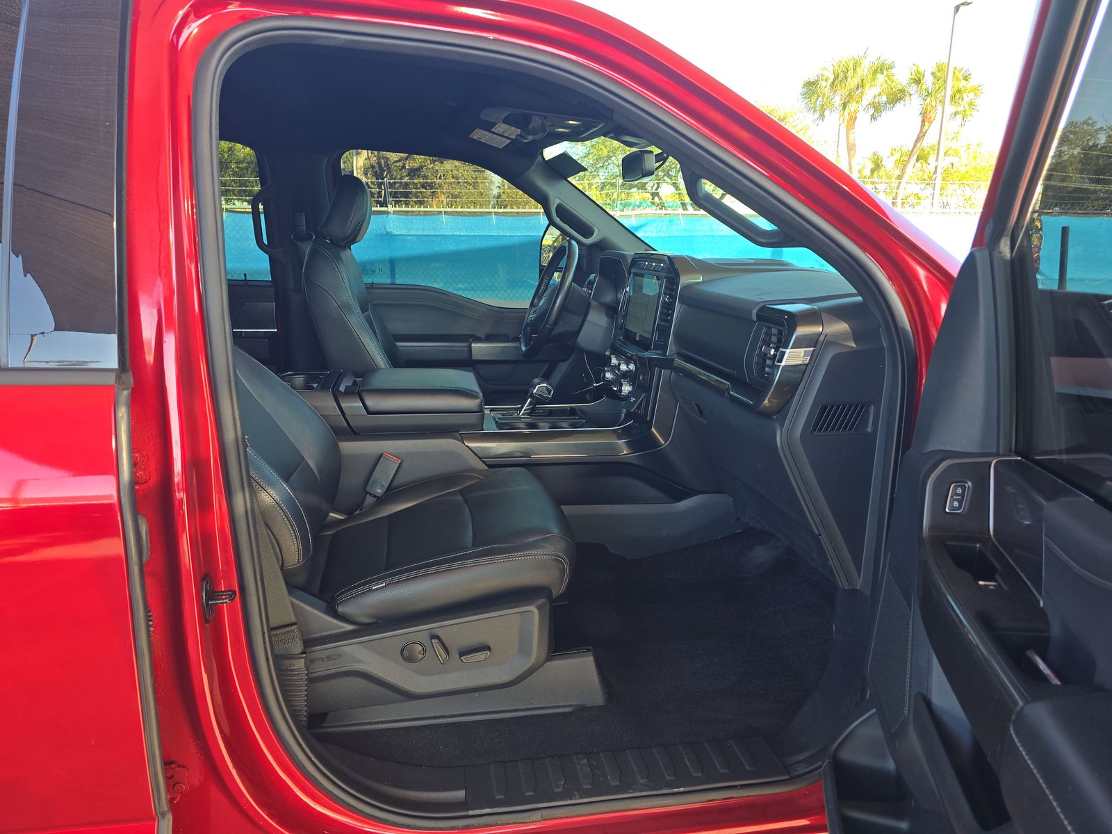 2022 Ford F-150 XLT RWD