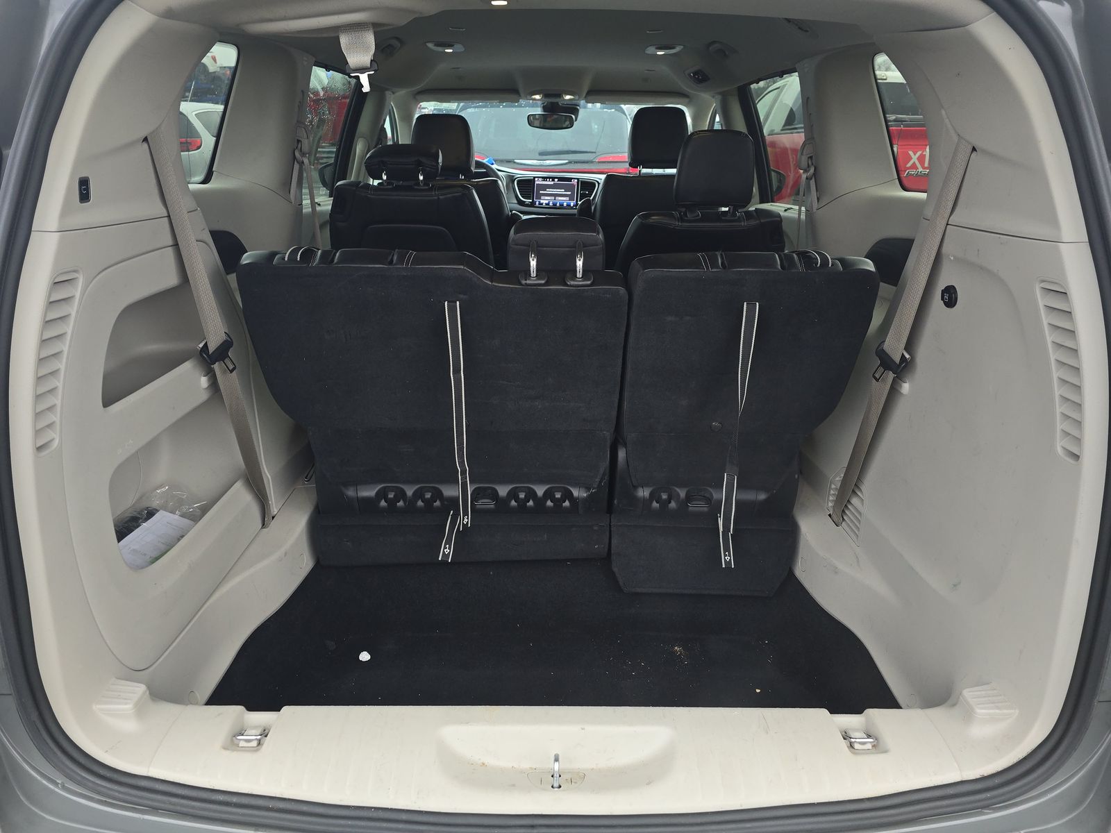 2023 Chrysler Pacifica Touring L FWD