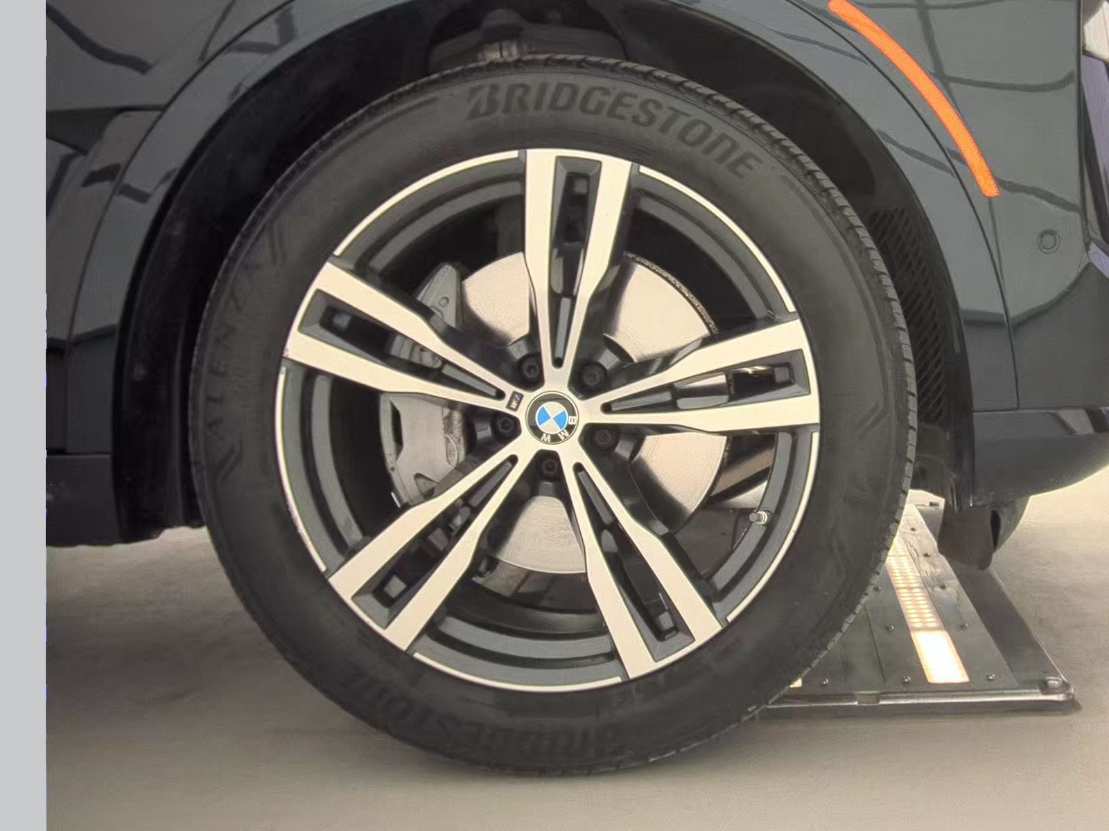 2024 BMW X7 xDrive40i AWD