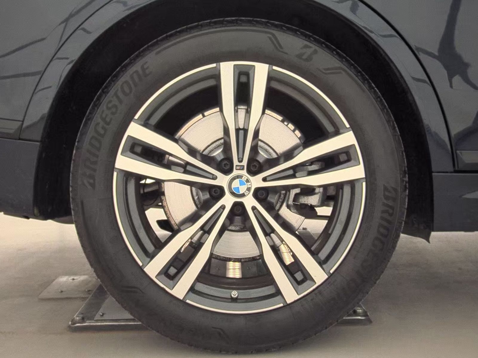 2024 BMW X7 xDrive40i AWD