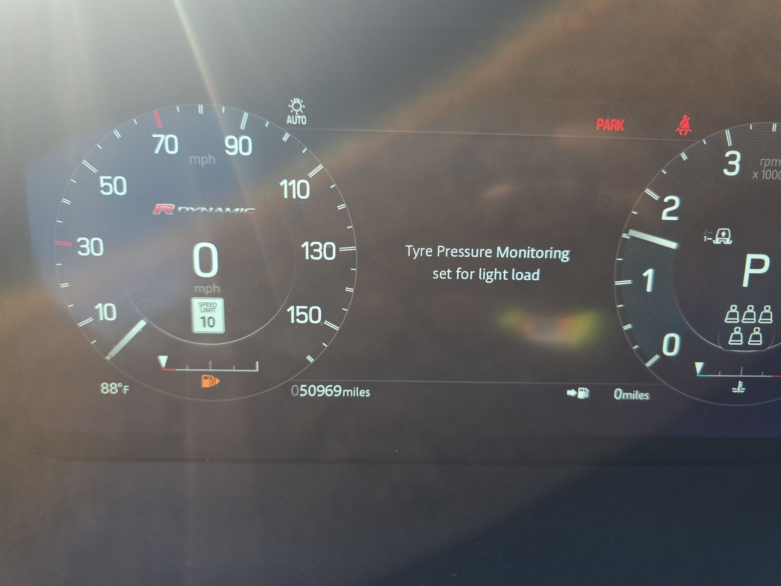 2022 Land Rover Discovery S R-Dynamic AWD