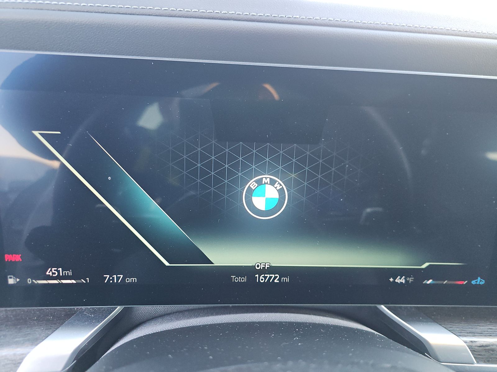 2025 BMW 7 Series 740i RWD