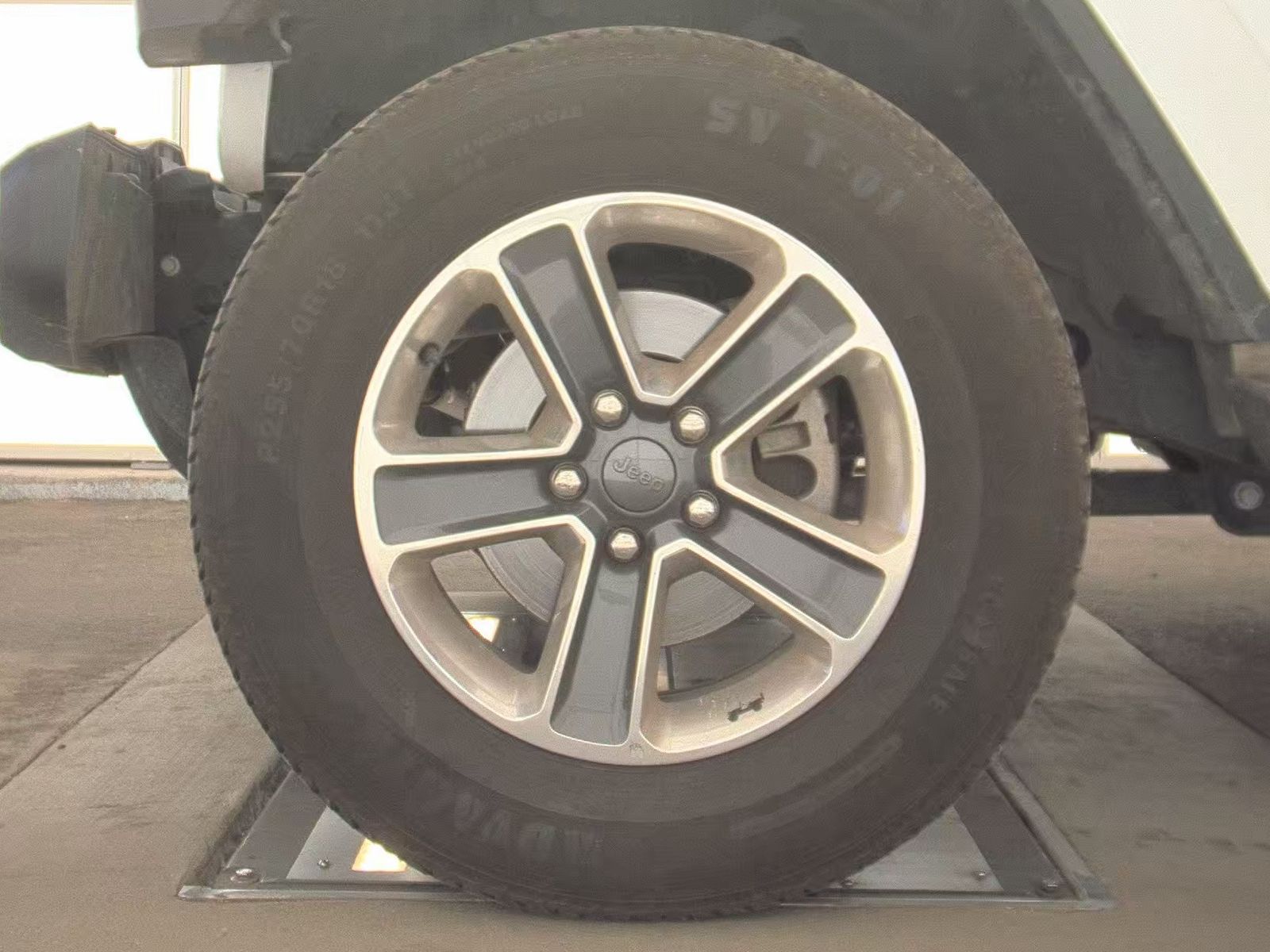 2019 Jeep Wrangler Unlimited Sahara AWD