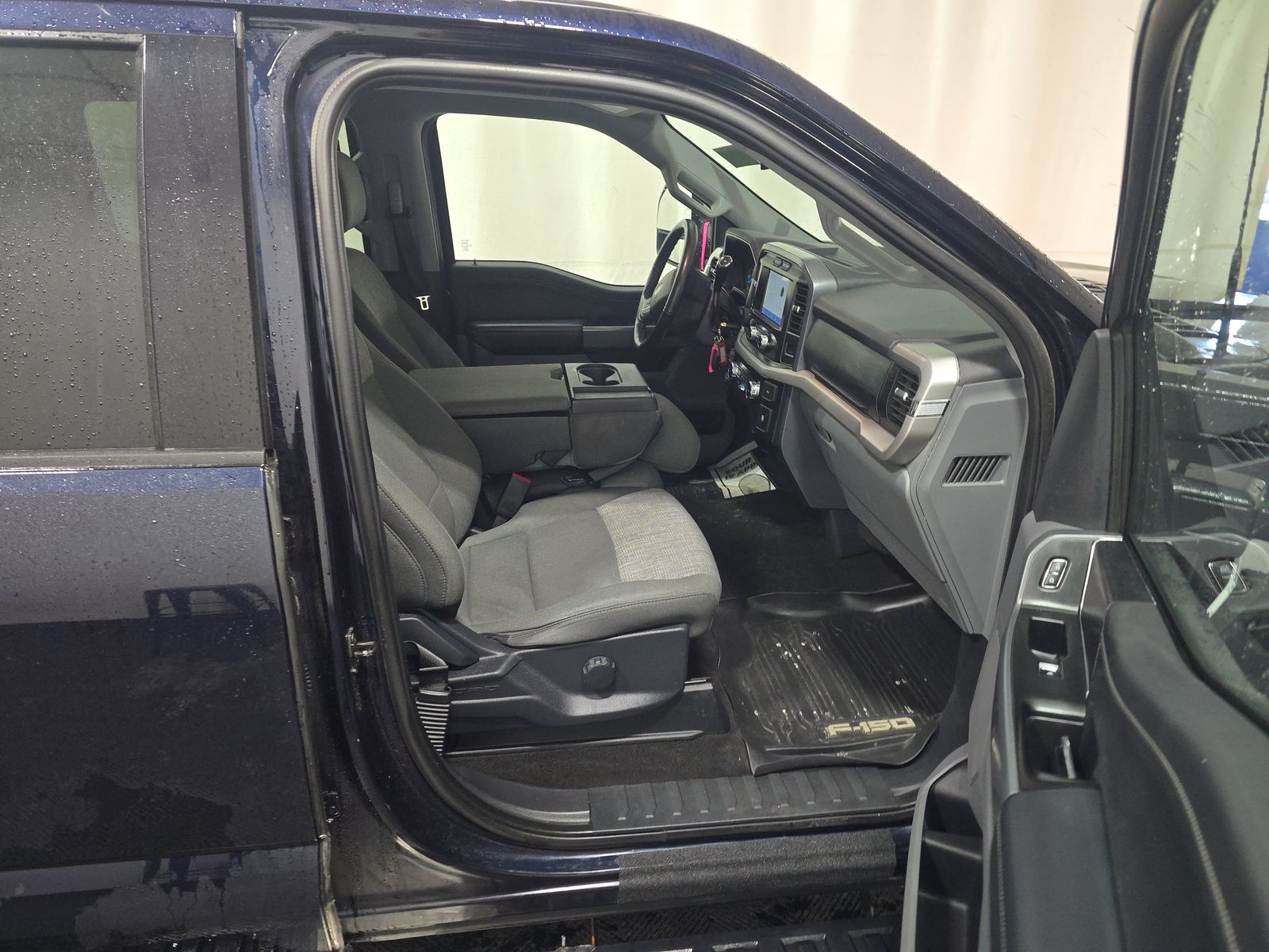 2022 Ford F-150 XLT AWD