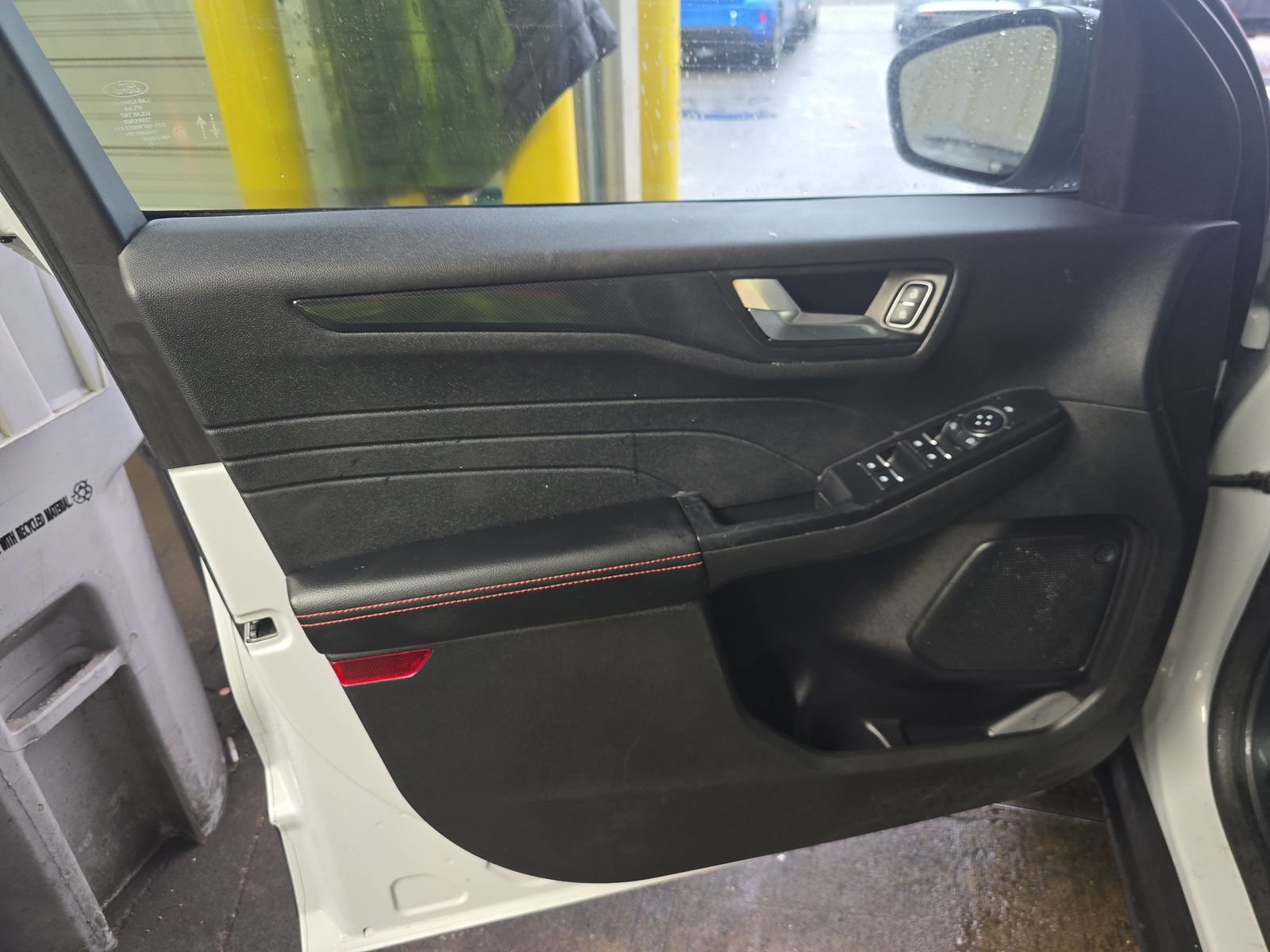 2025 Ford Escape ST-Line AWD