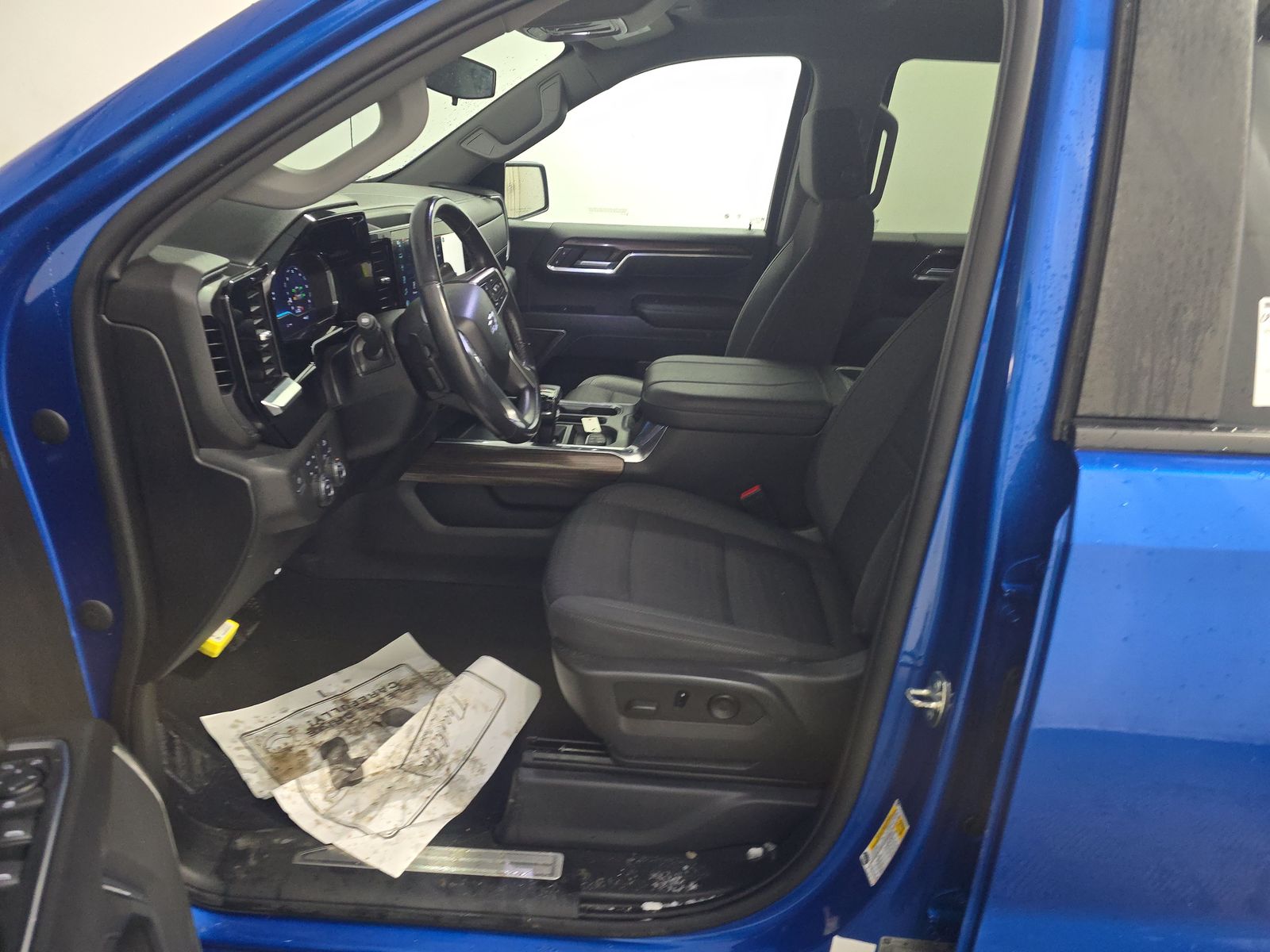 2023 Chevrolet Silverado 1500 RST AWD