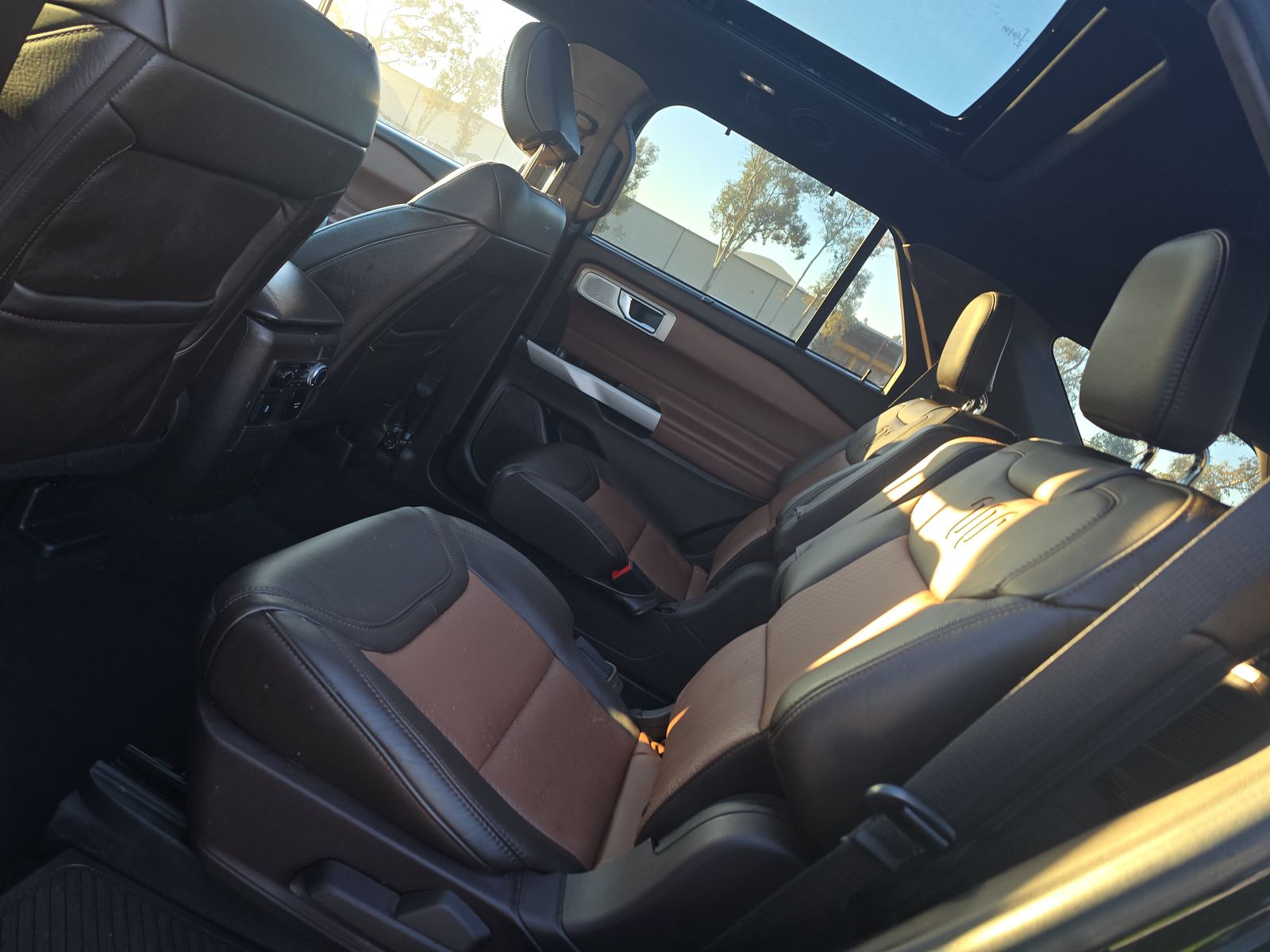 2022 Ford Explorer King Ranch FWD