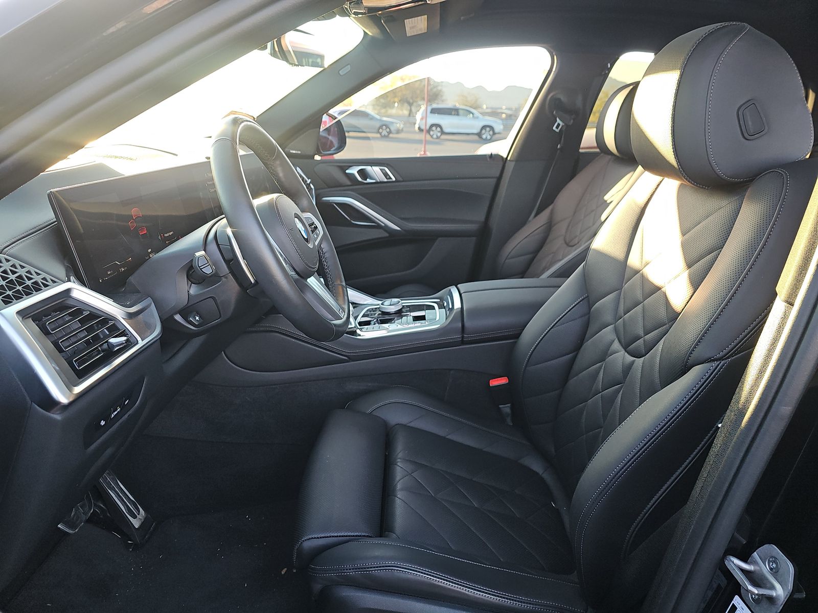 2024 BMW X6 xDrive40i AWD