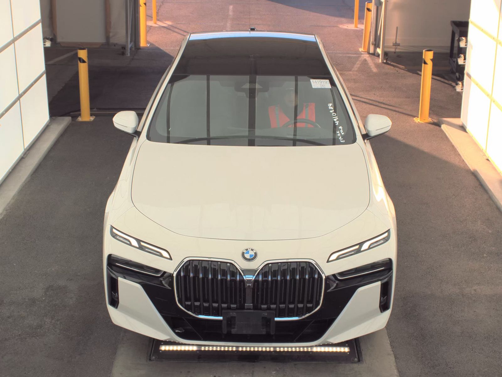 2025 BMW 7 Series 740i RWD