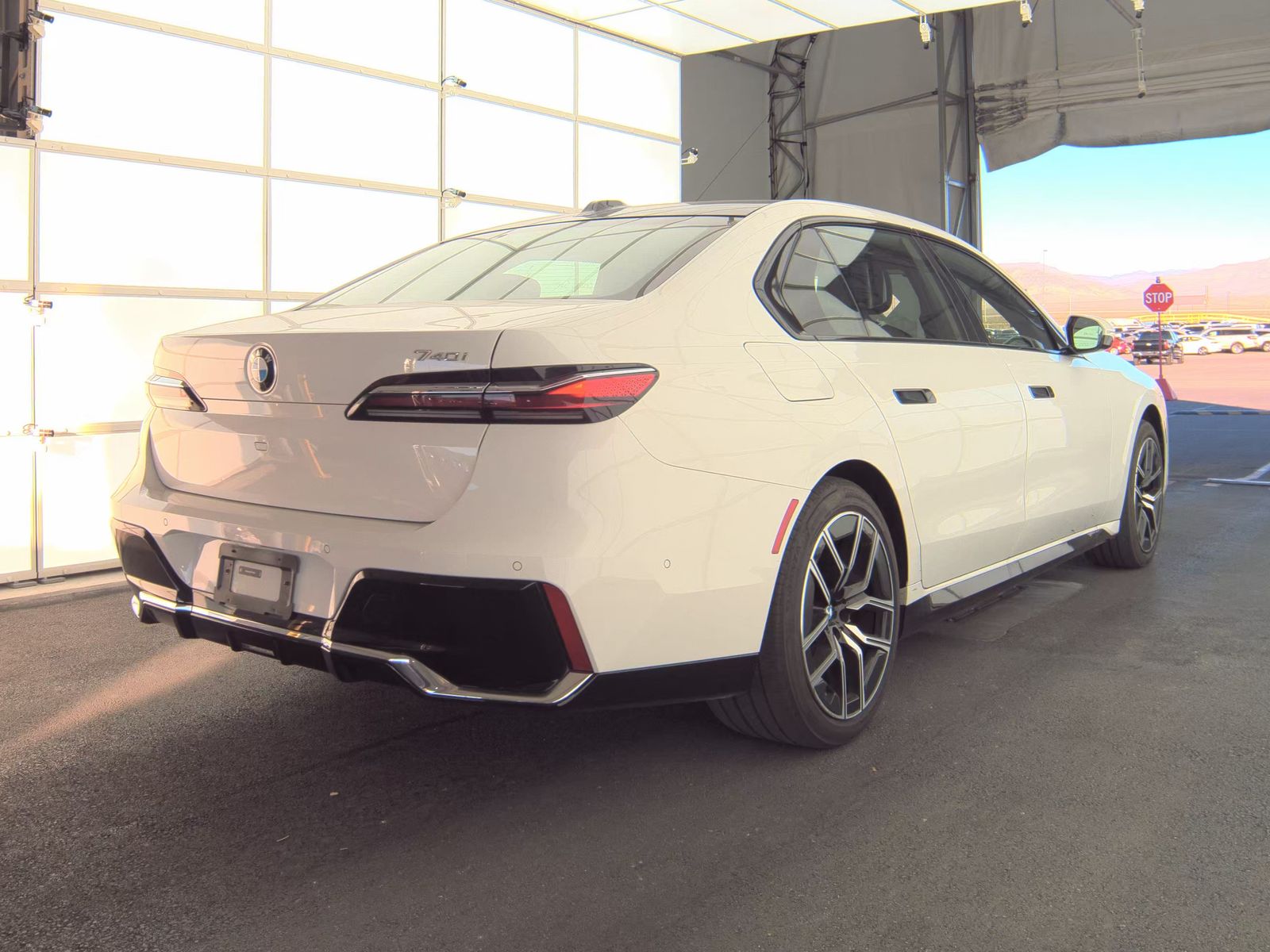 2025 BMW 7 Series 740i RWD