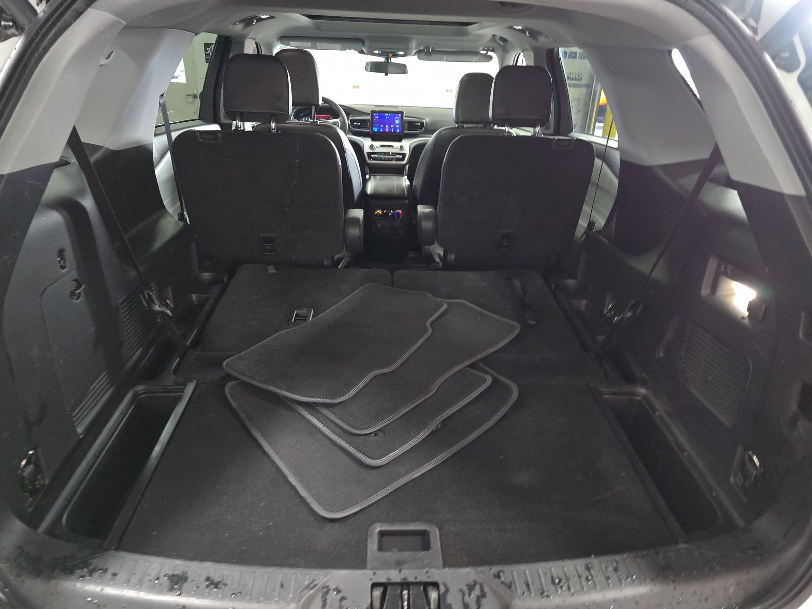 2022 Ford Explorer XLT AWD