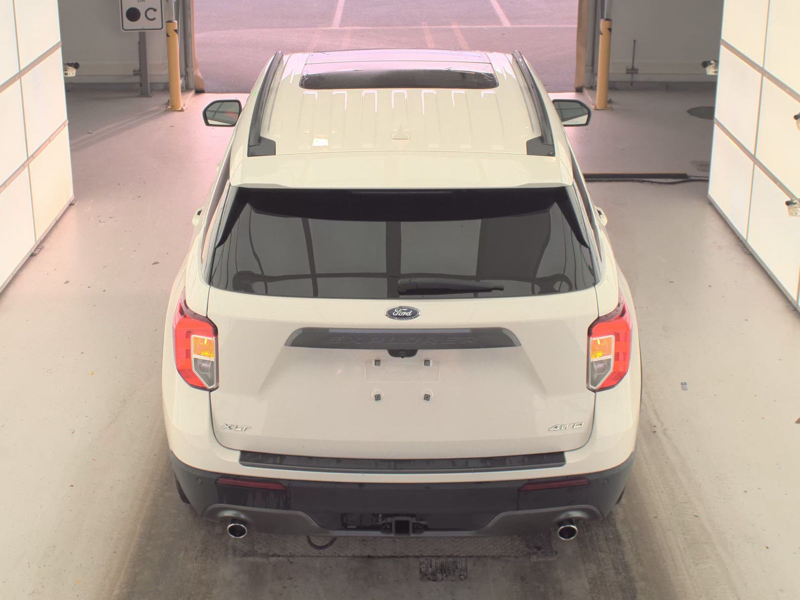 2022 Ford Explorer XLT AWD