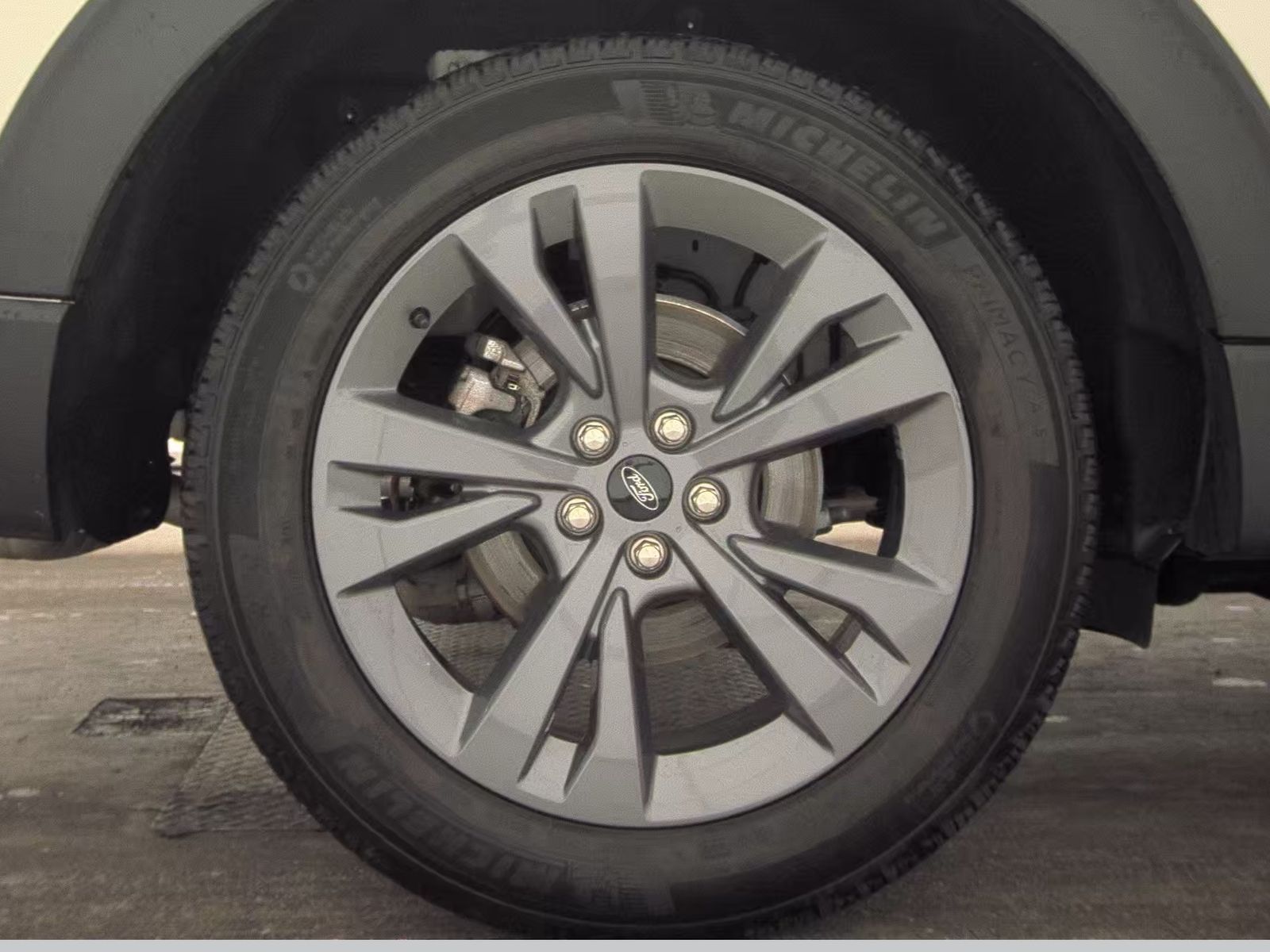 2022 Ford Explorer XLT AWD