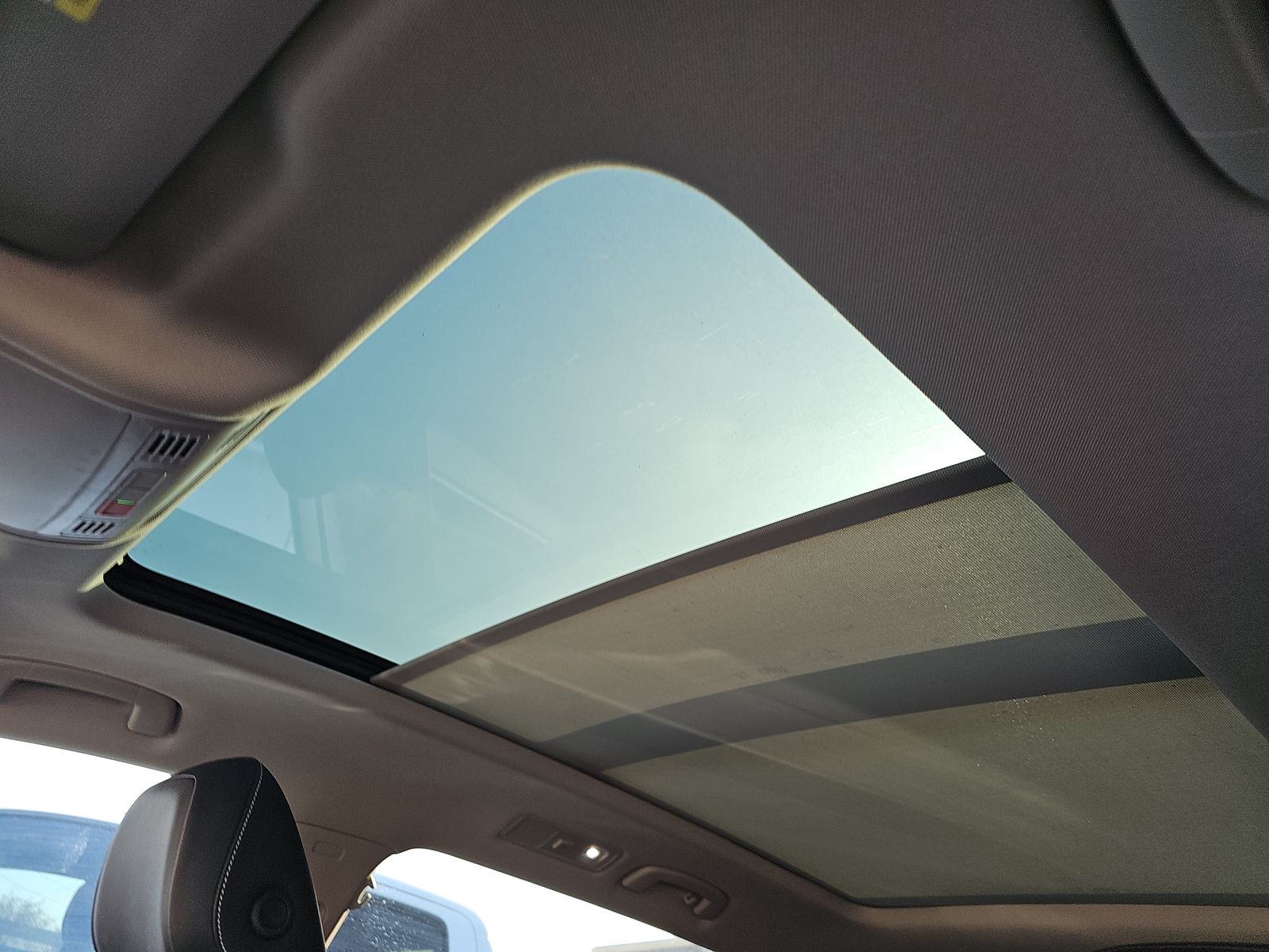 2024 Volkswagen Tiguan 2.0T Wolfsburg Edition FWD