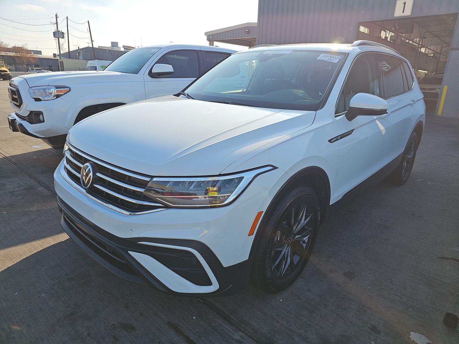 2024 Volkswagen Tiguan 2.0T Wolfsburg Edition FWD