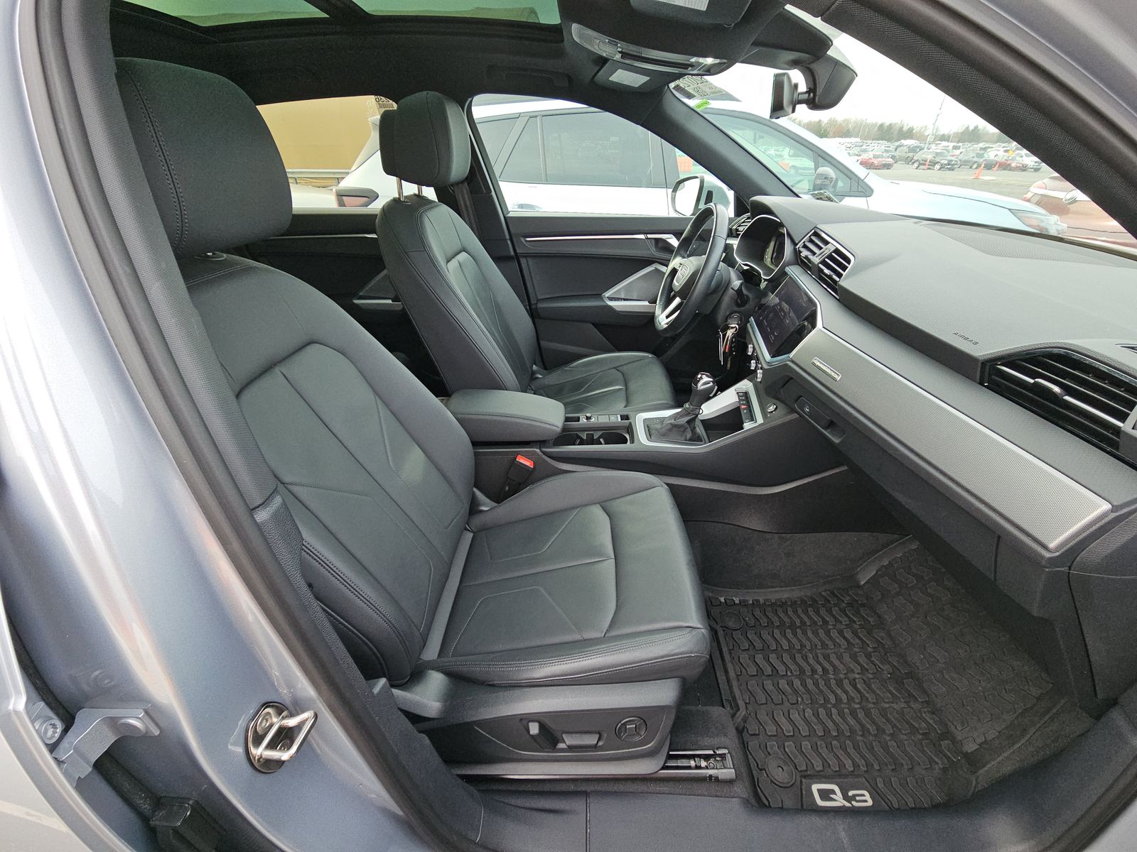 2022 Audi Q3 2.0T Premium AWD