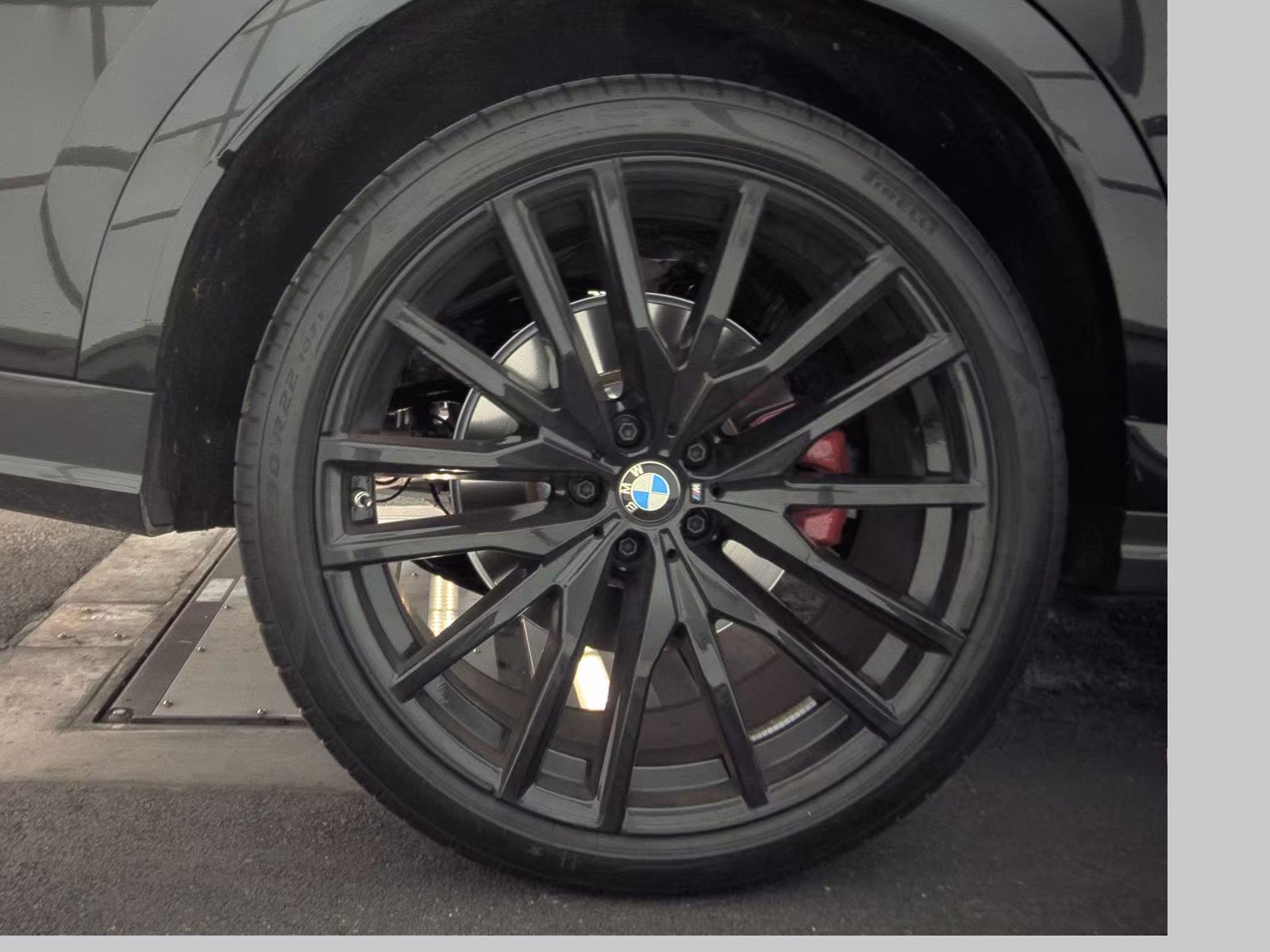 2024 BMW X6 xDrive40i AWD