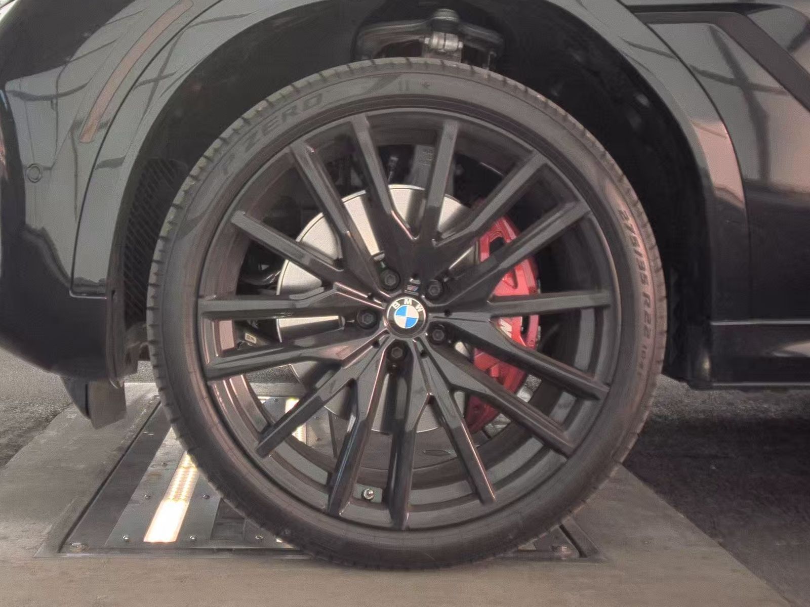 2024 BMW X6 xDrive40i AWD