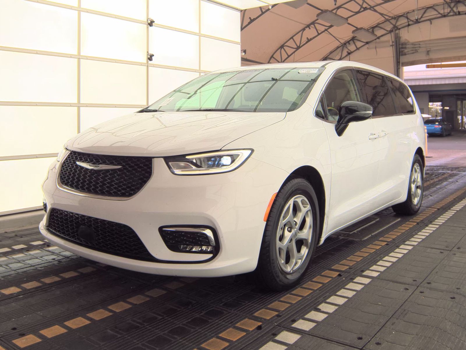 2024 Chrysler Pacifica Limited FWD