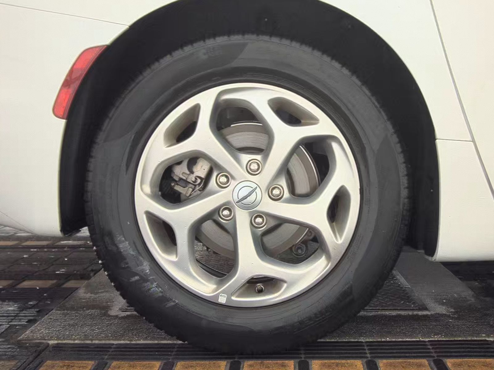 2024 Chrysler Pacifica Limited FWD