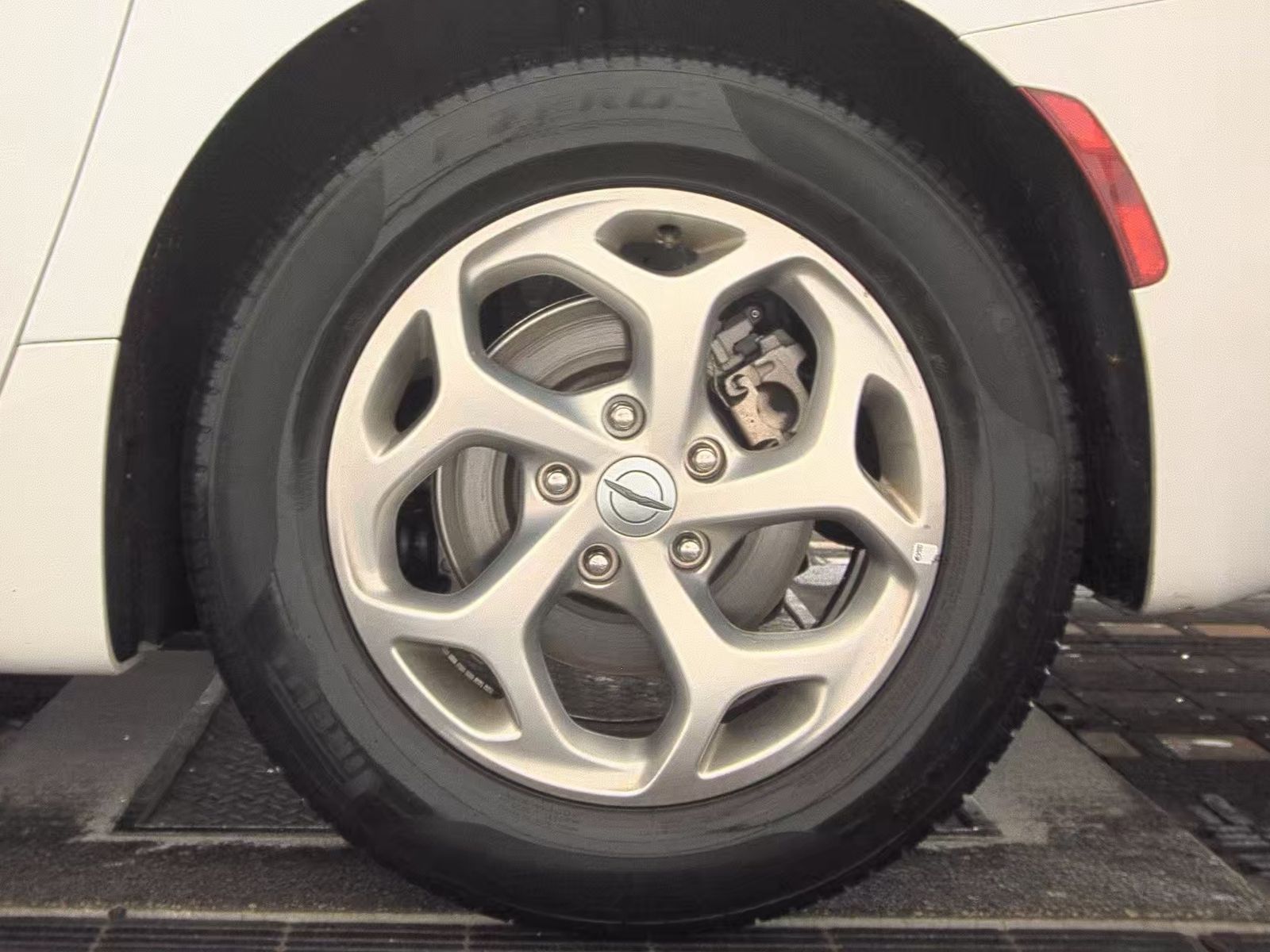 2024 Chrysler Pacifica Limited FWD