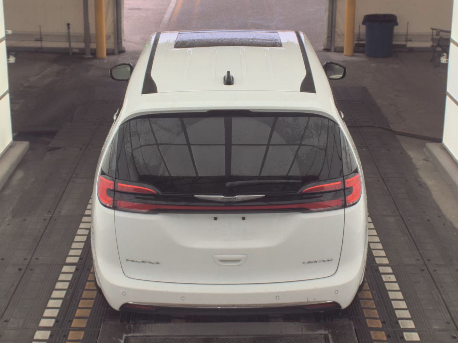 2024 Chrysler Pacifica Limited FWD